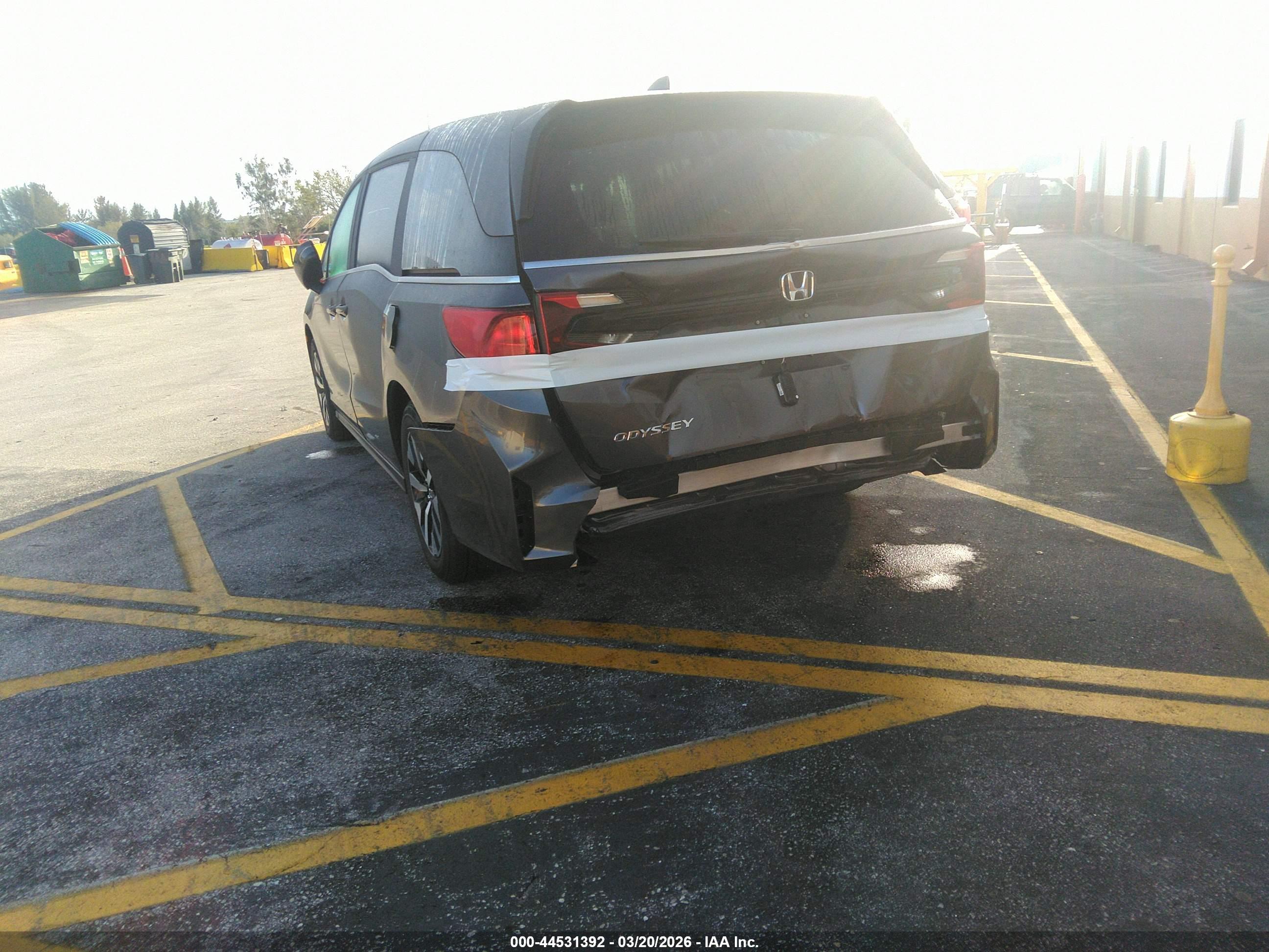HONDA ODYSSEY image 3