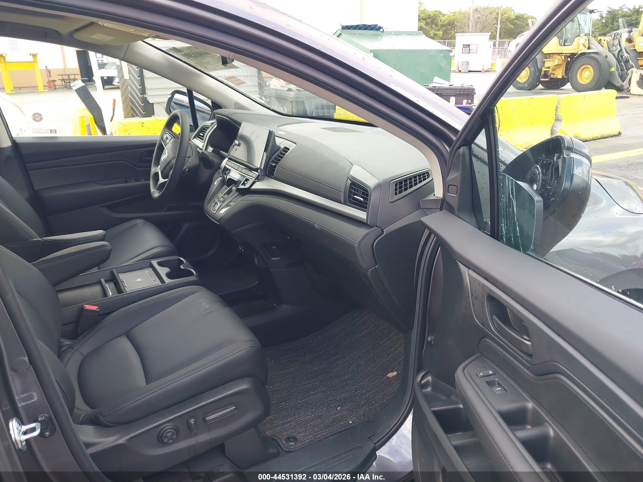 HONDA ODYSSEY image 5