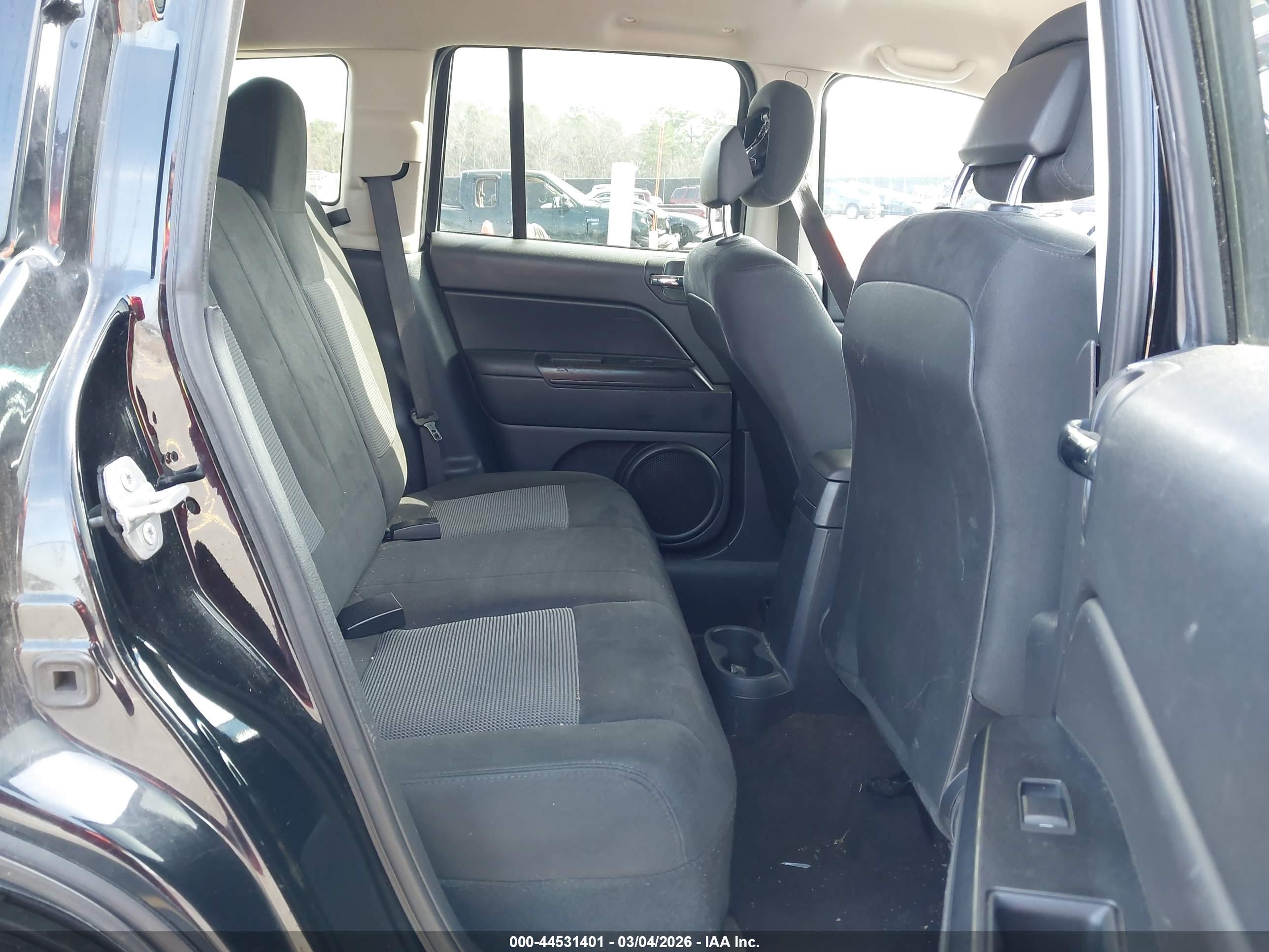 JEEP COMPASS image 8