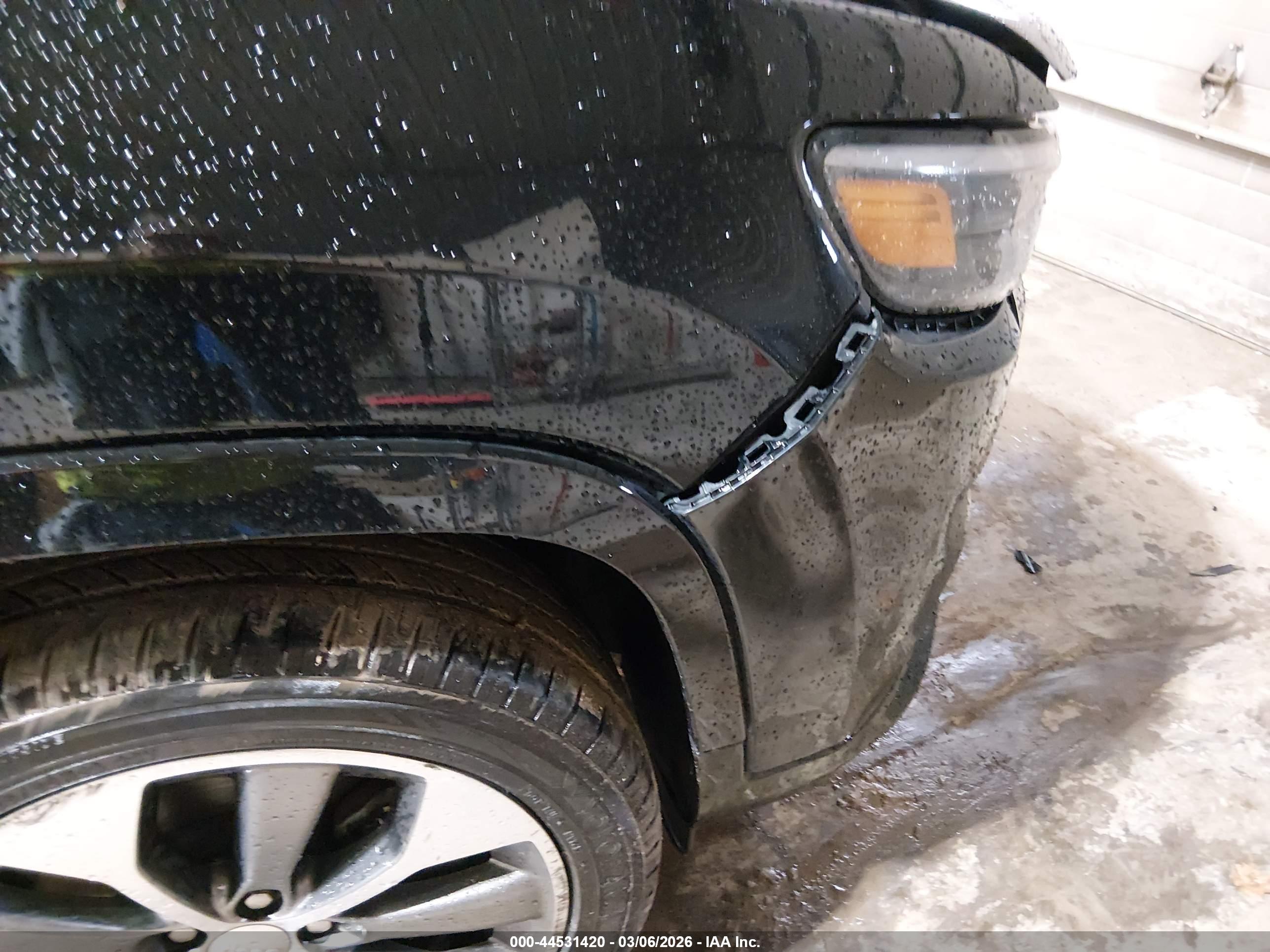 JEEP CHEROKEE image 6