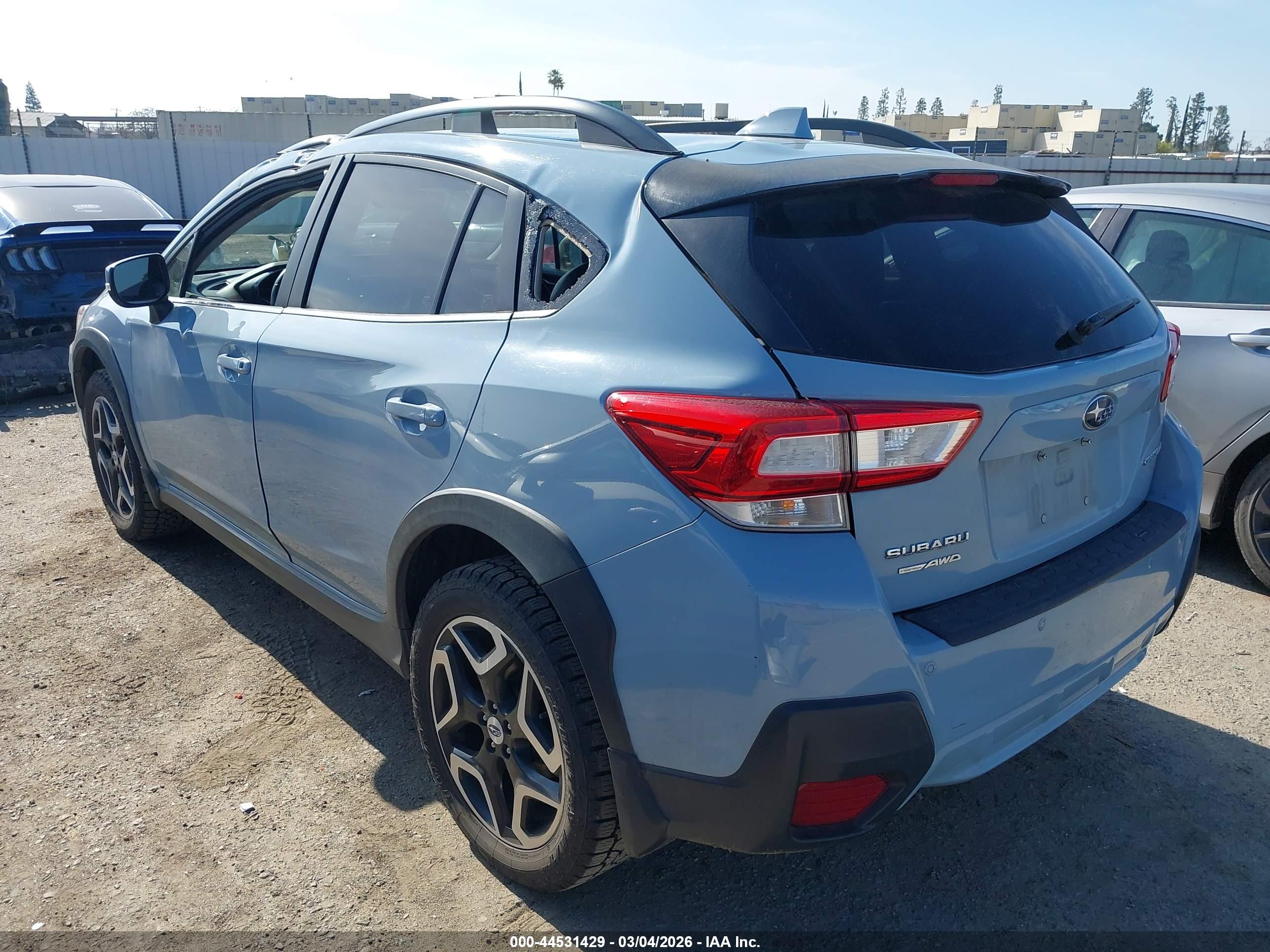 SUBARU CROSSTREK image 3