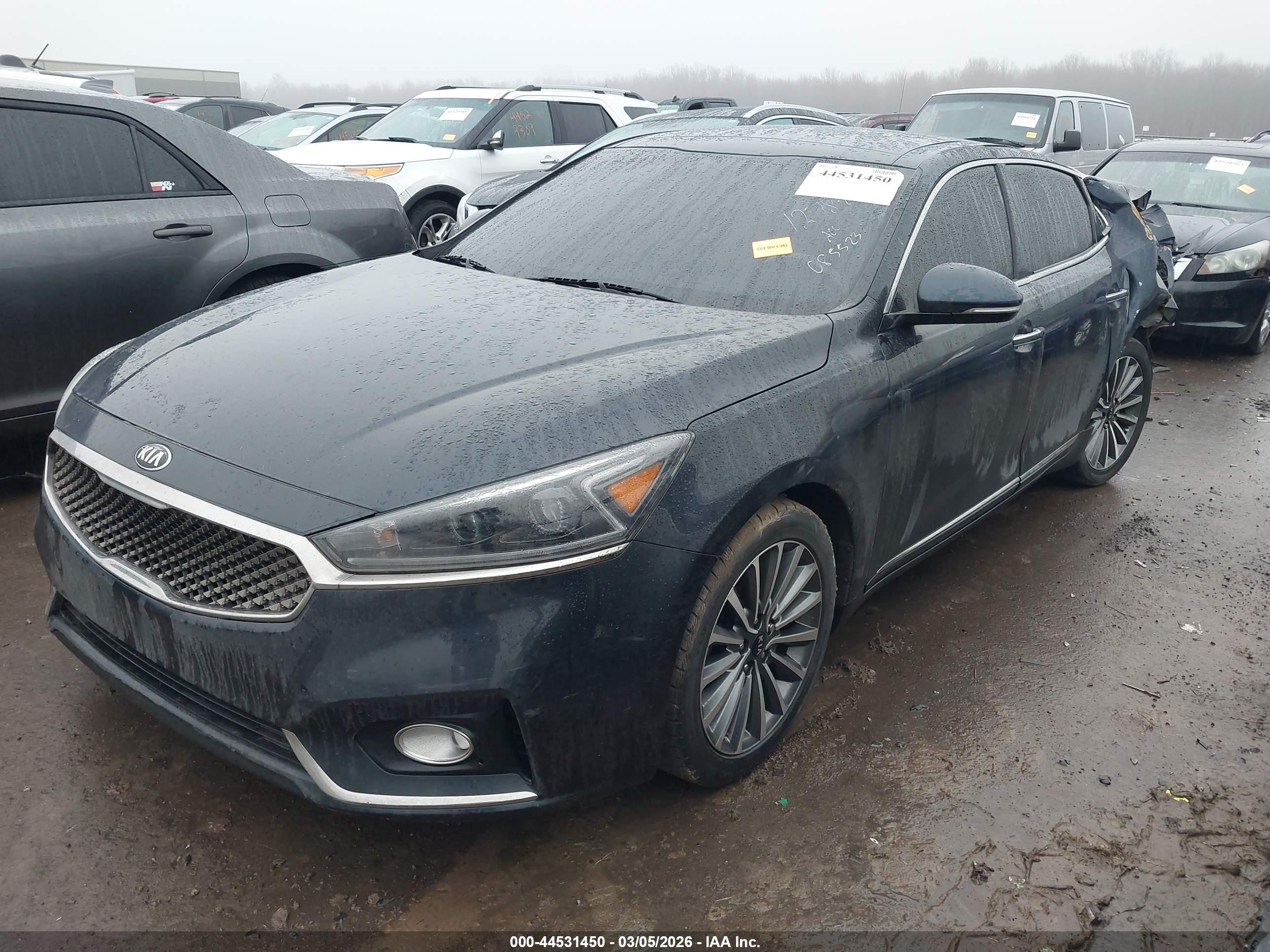 KIA CADENZA image 2