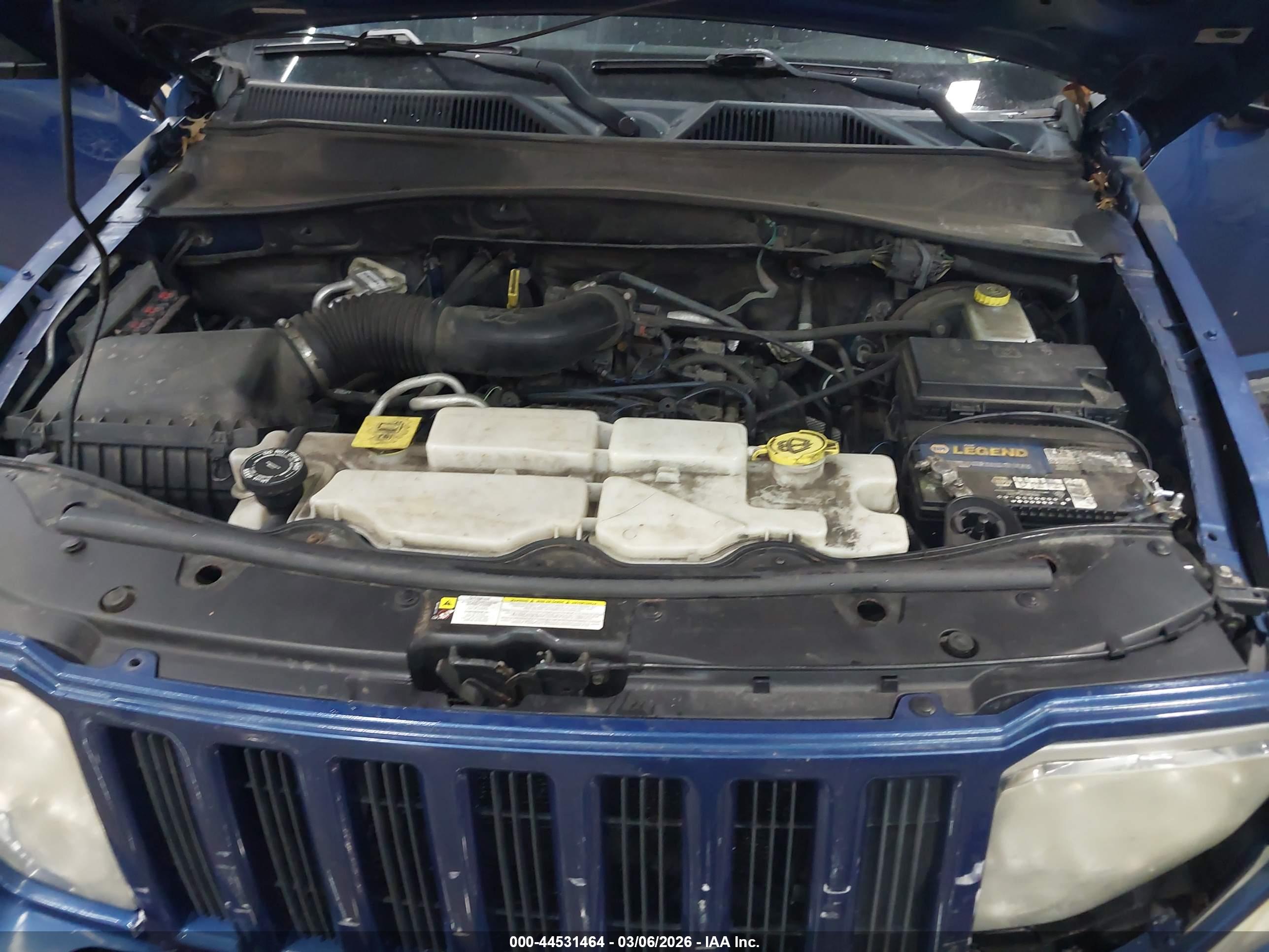 JEEP LIBERTY image 10