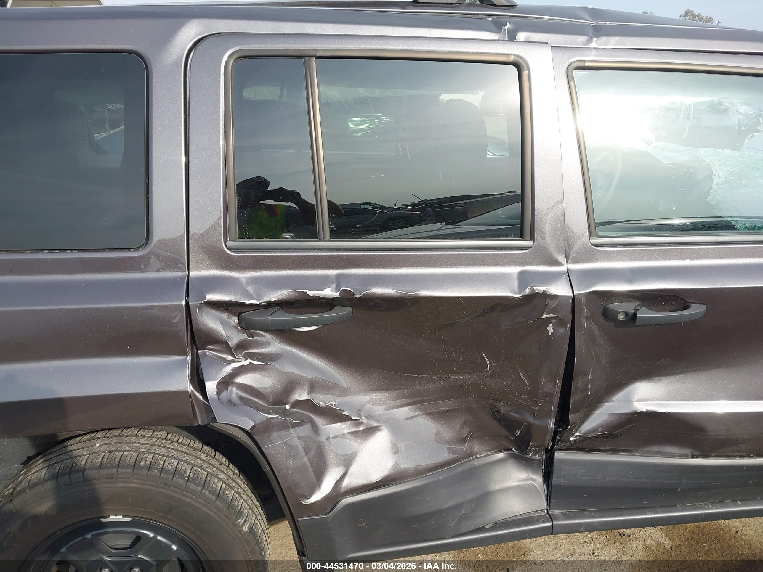 JEEP PATRIOT image 8