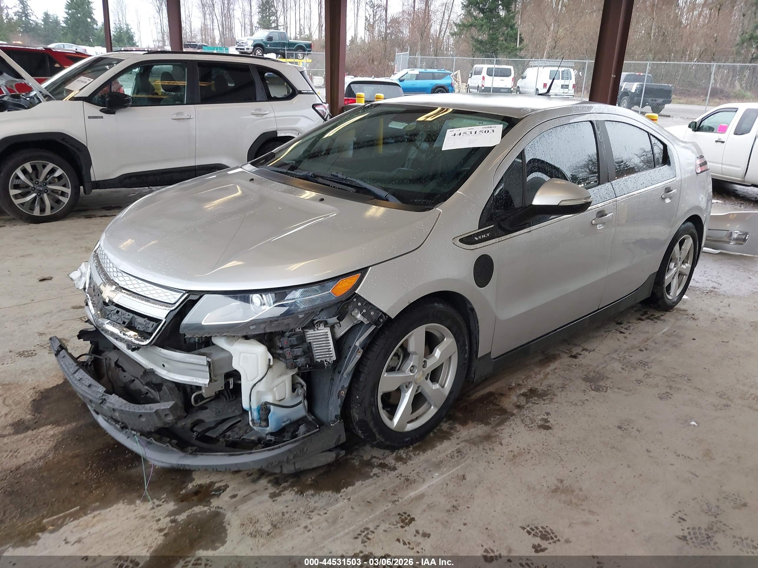 CHEVROLET VOLT image 2