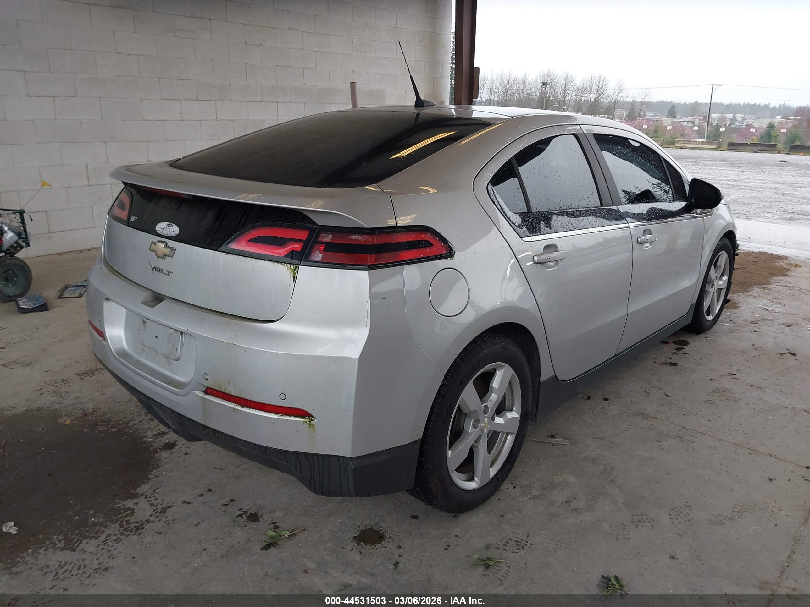 CHEVROLET VOLT image 4