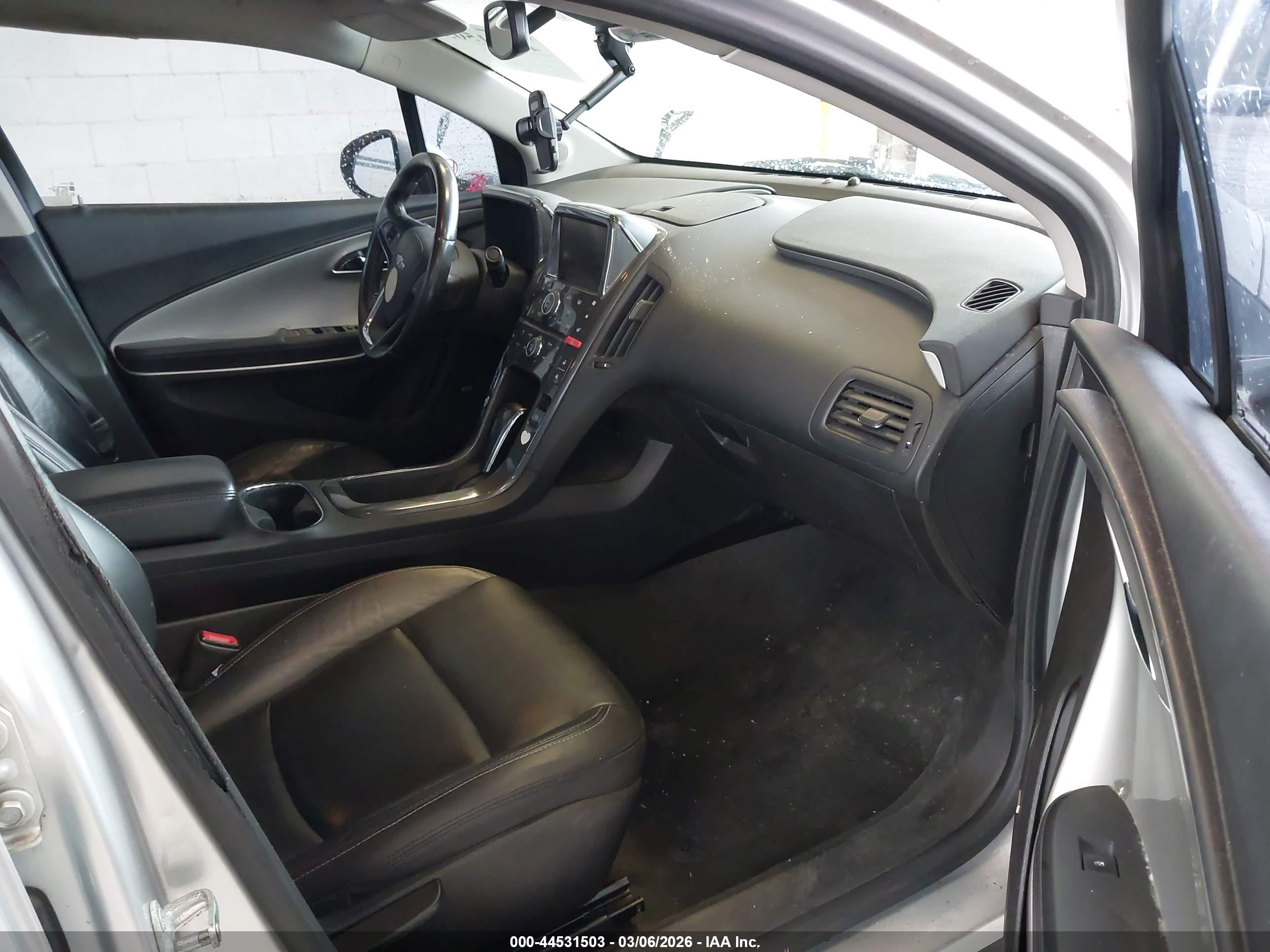CHEVROLET VOLT image 5