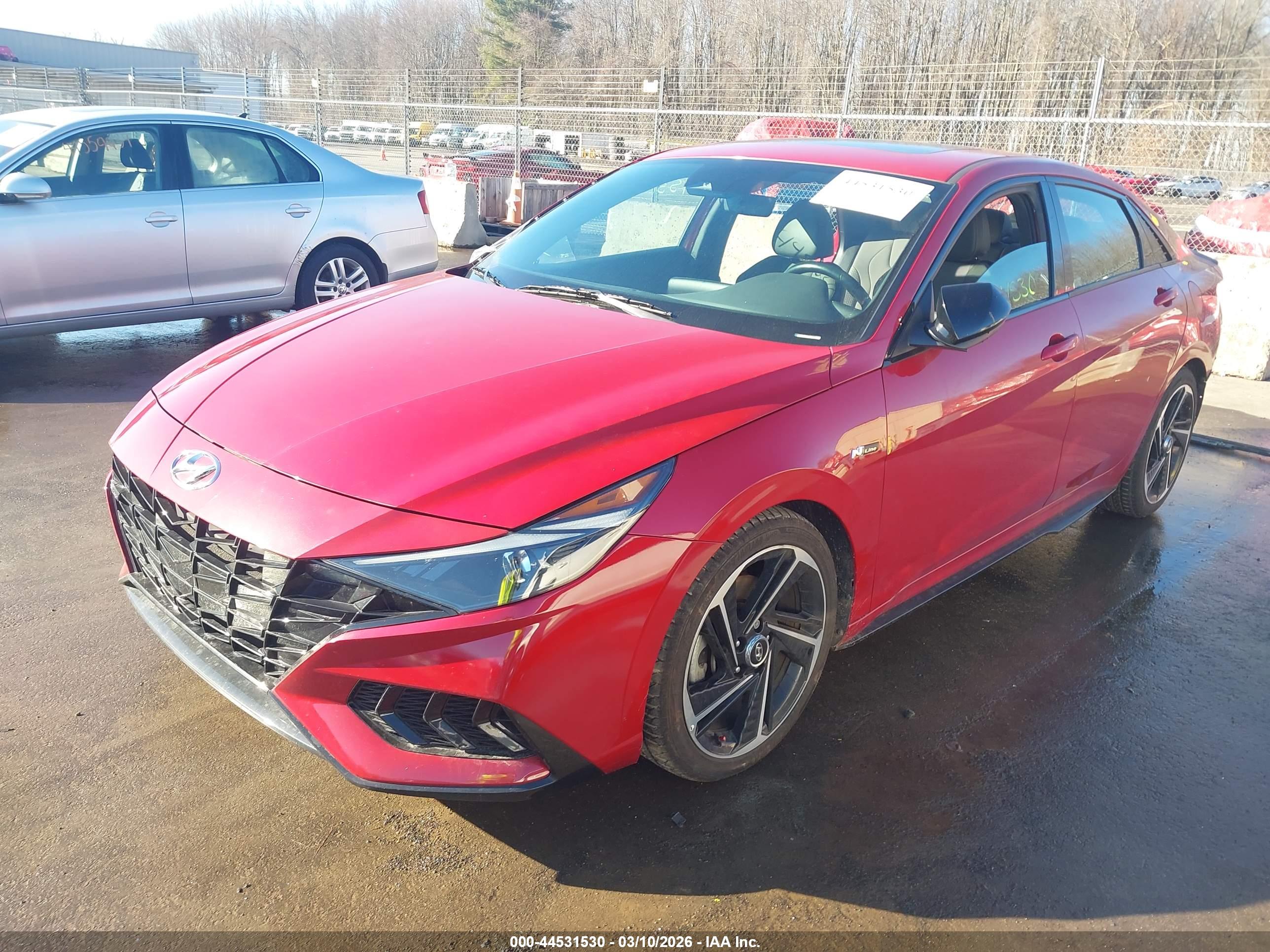 HYUNDAI ELANTRA image 2