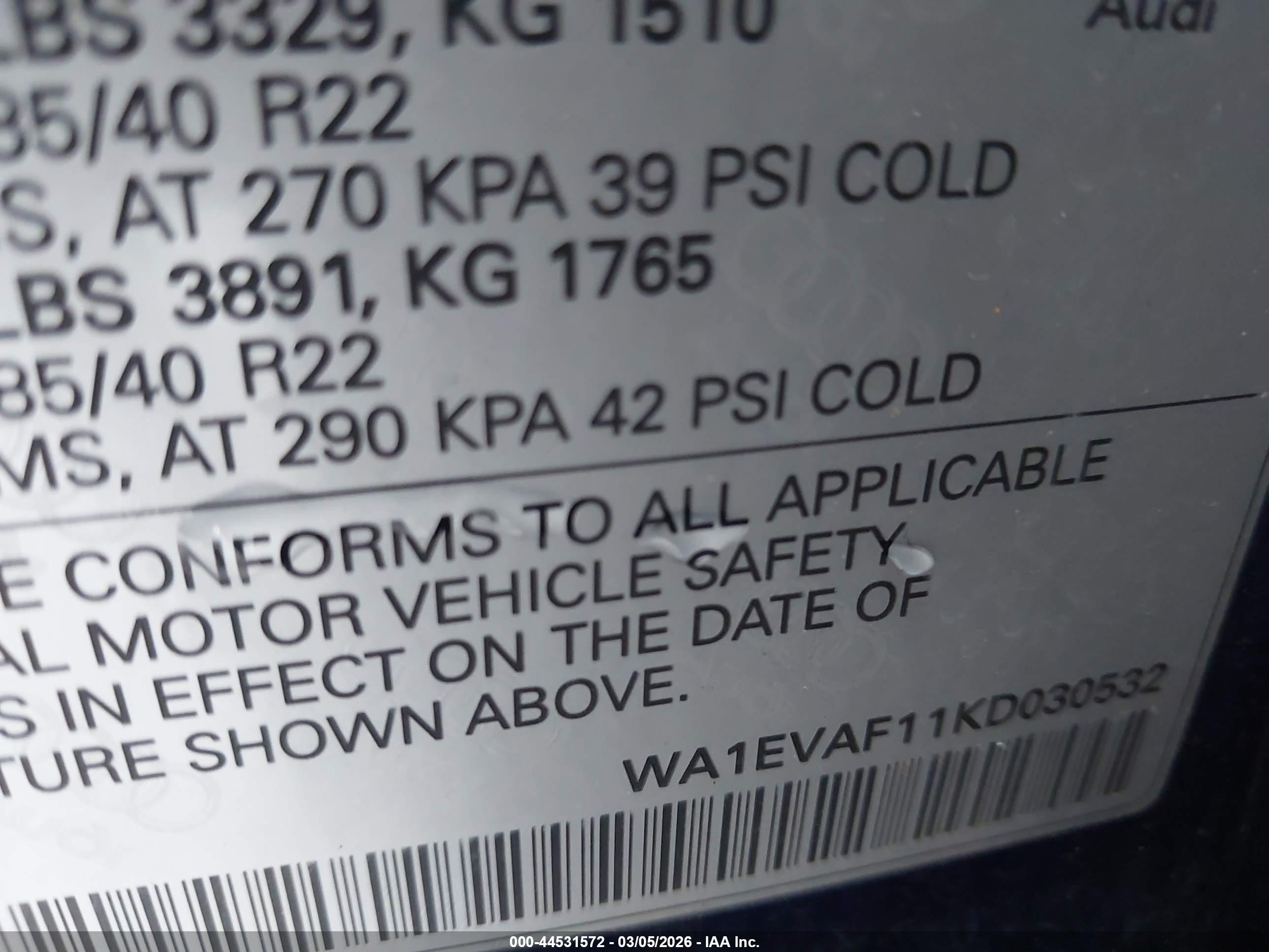 AUDI Q8 image 9