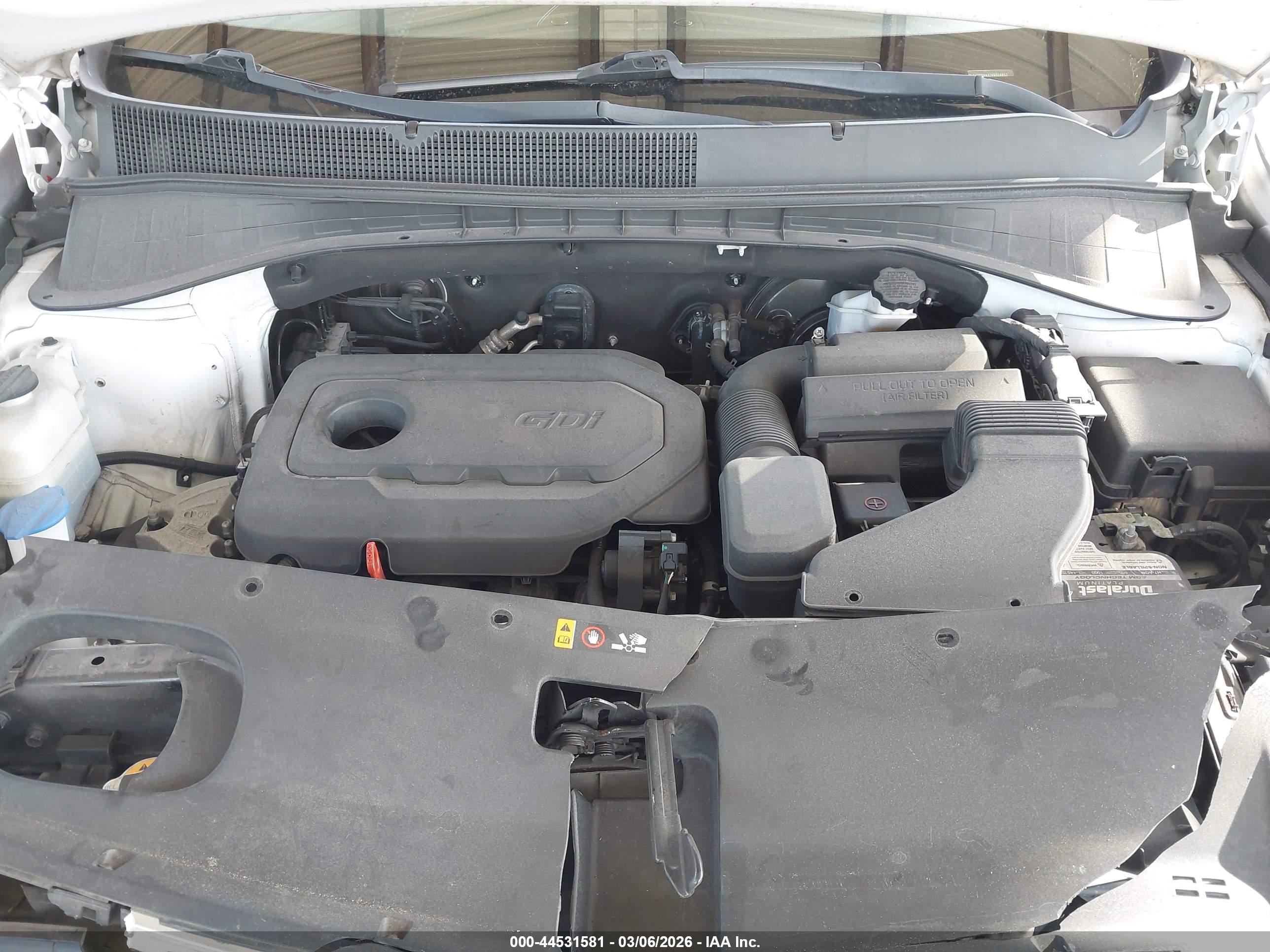 KIA SORENTO image 10