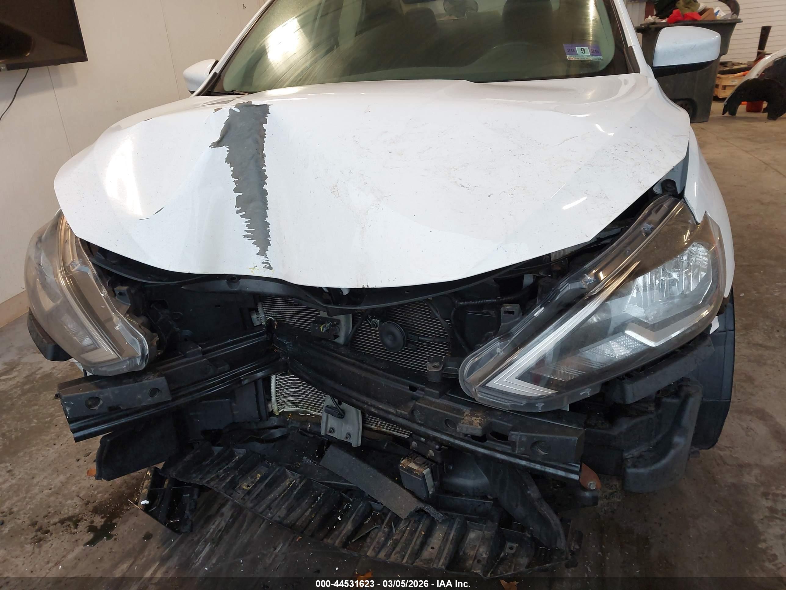 NISSAN SENTRA image 6