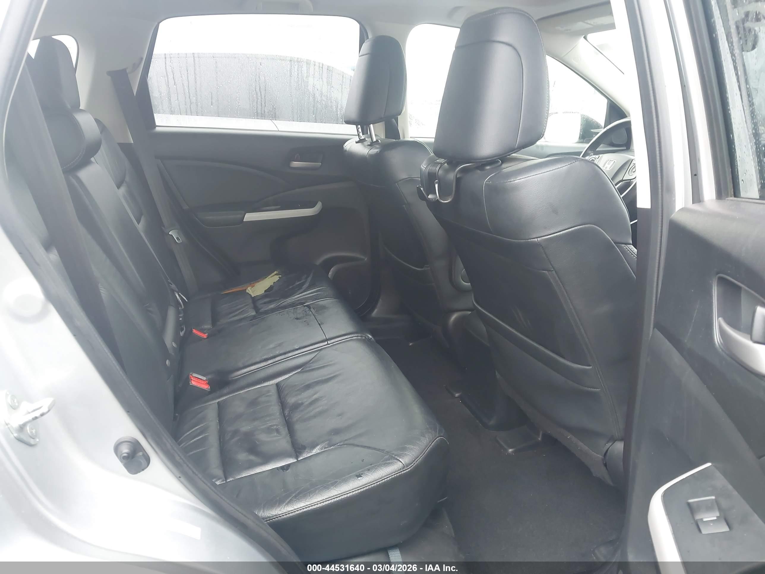 HONDA CR-V image 8