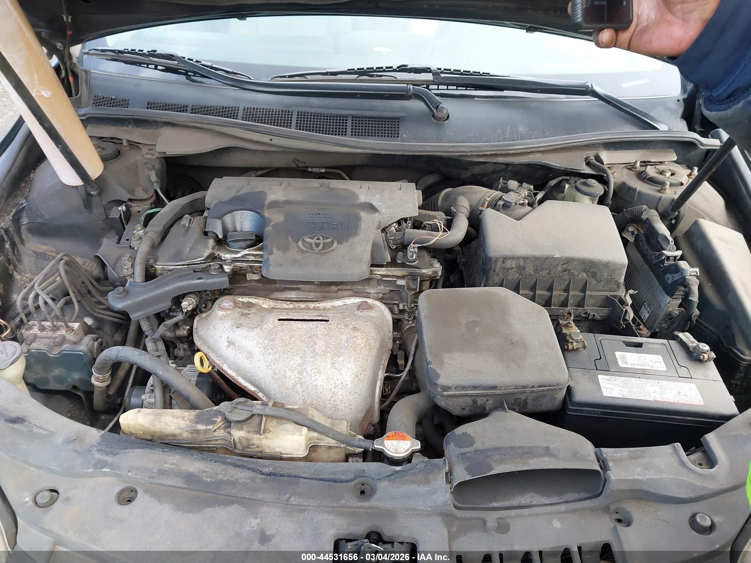 TOYOTA CAMRY image 10