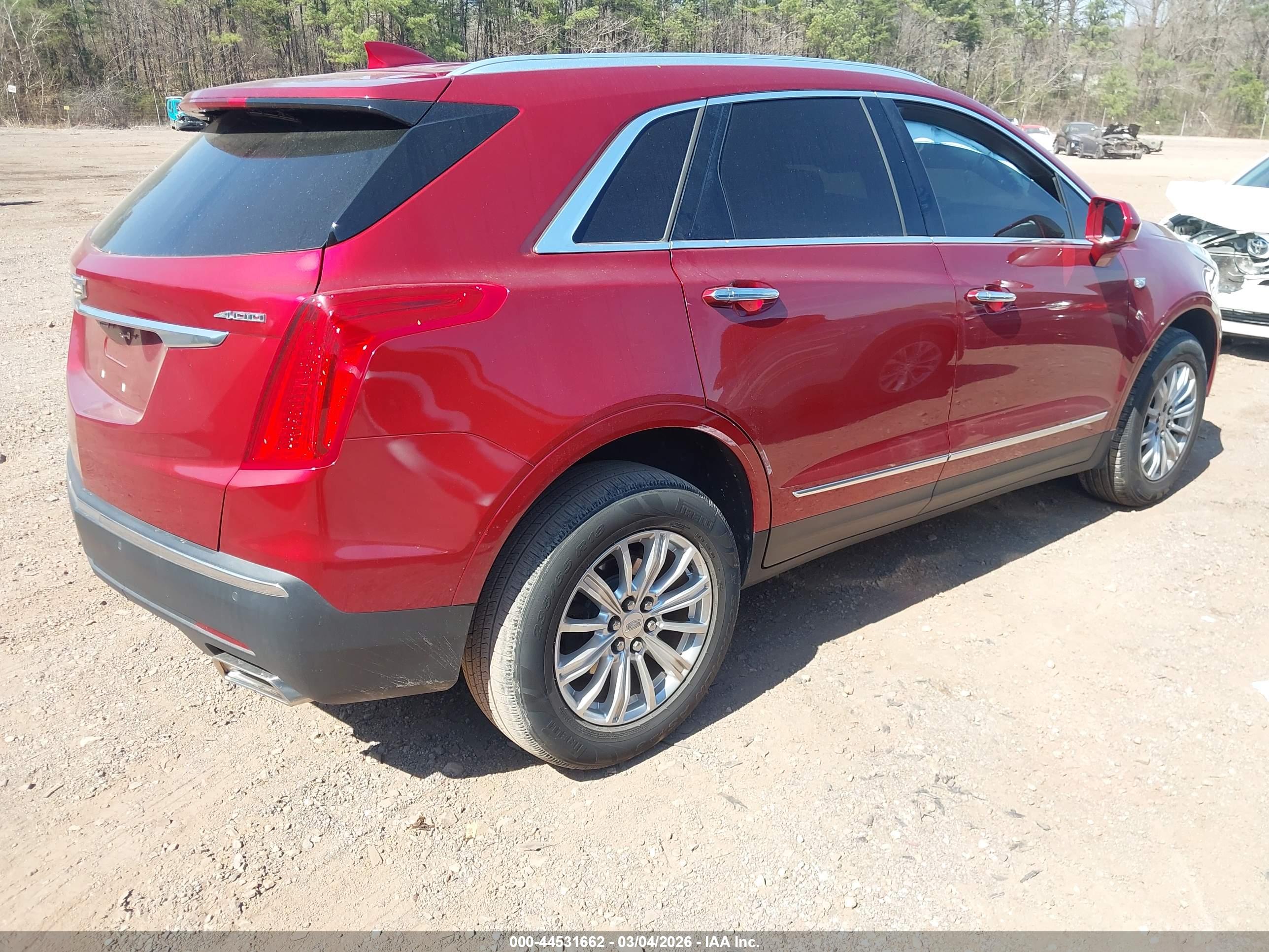 CADILLAC XT5 image 4