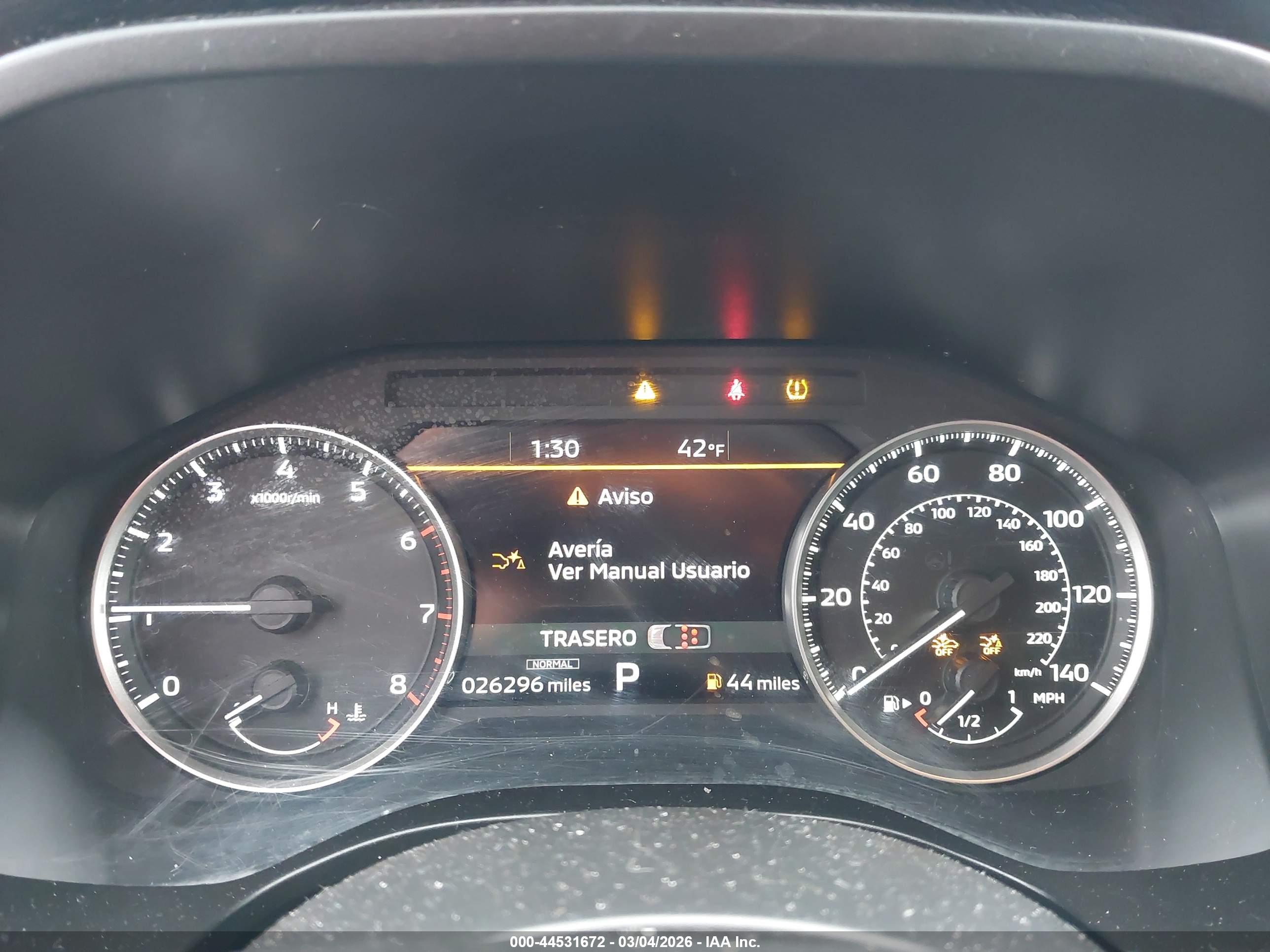 MITSUBISHI OUTLANDER image 7