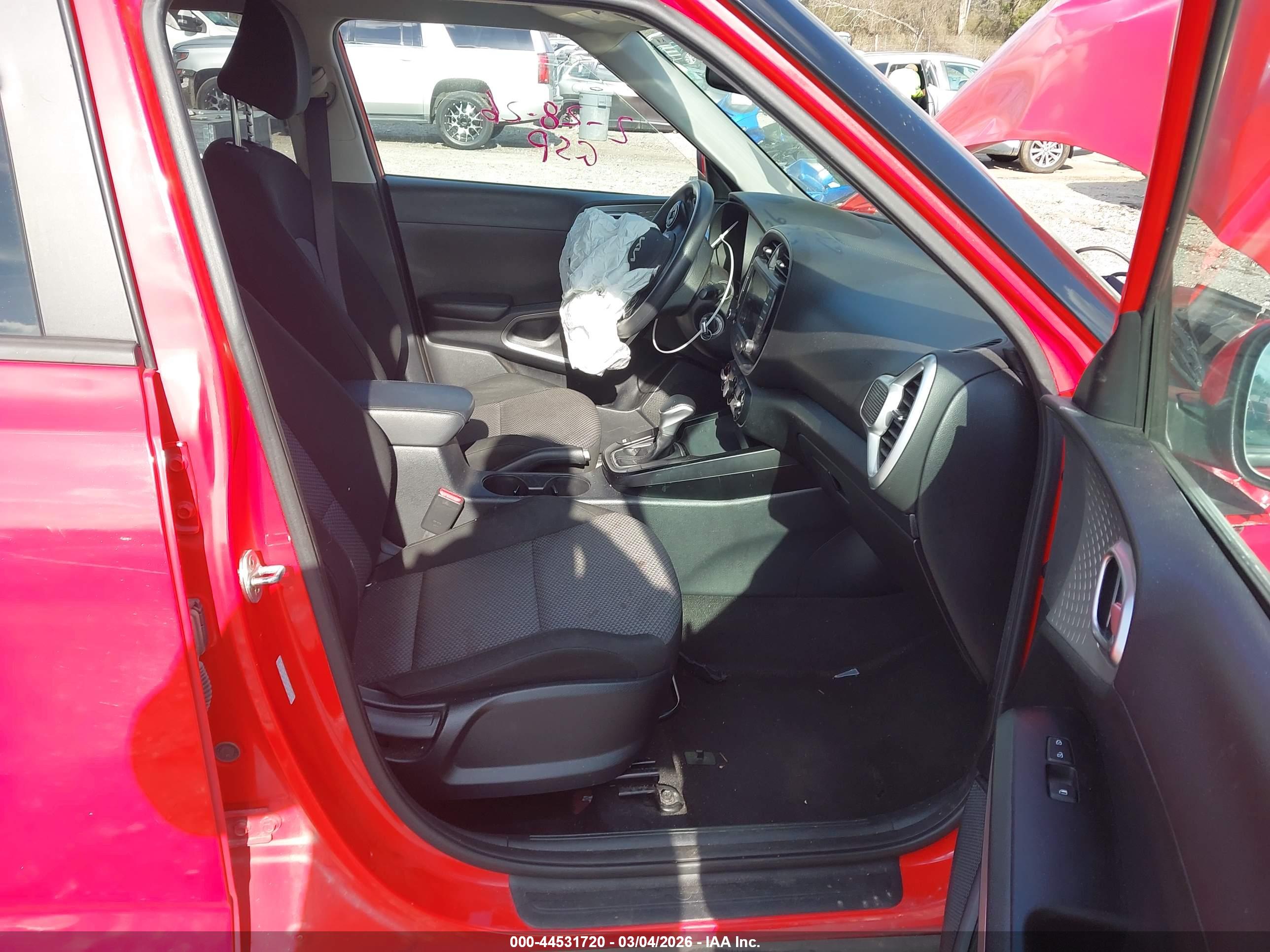 KIA SOUL image 5