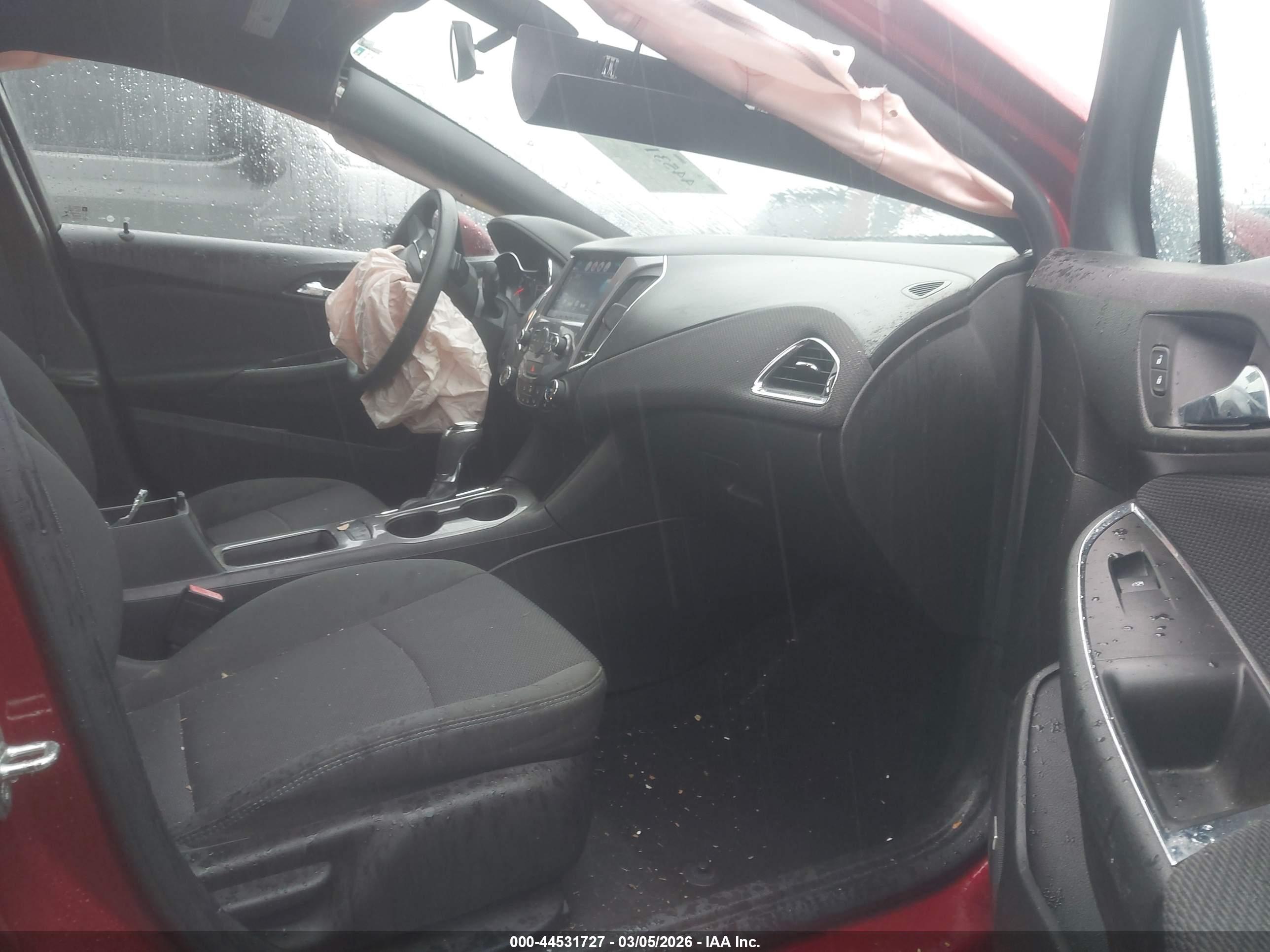 CHEVROLET CRUZE image 5