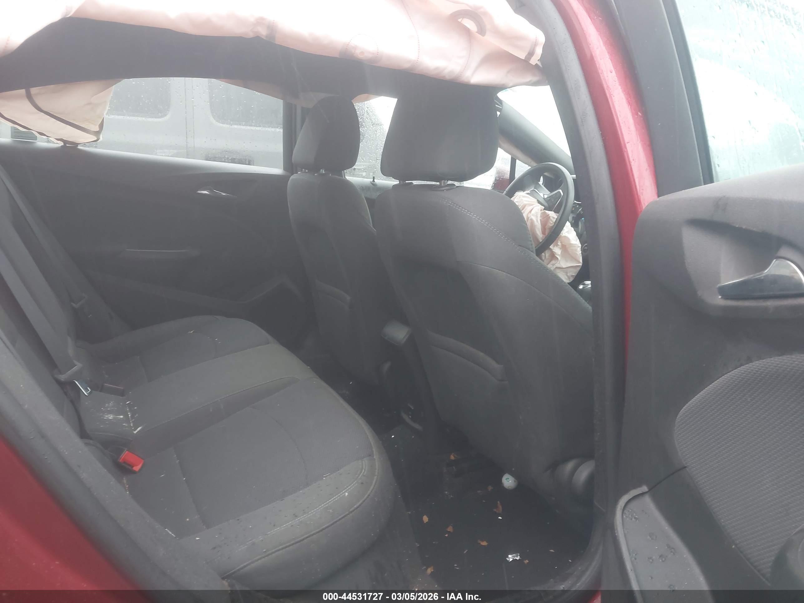 CHEVROLET CRUZE image 8