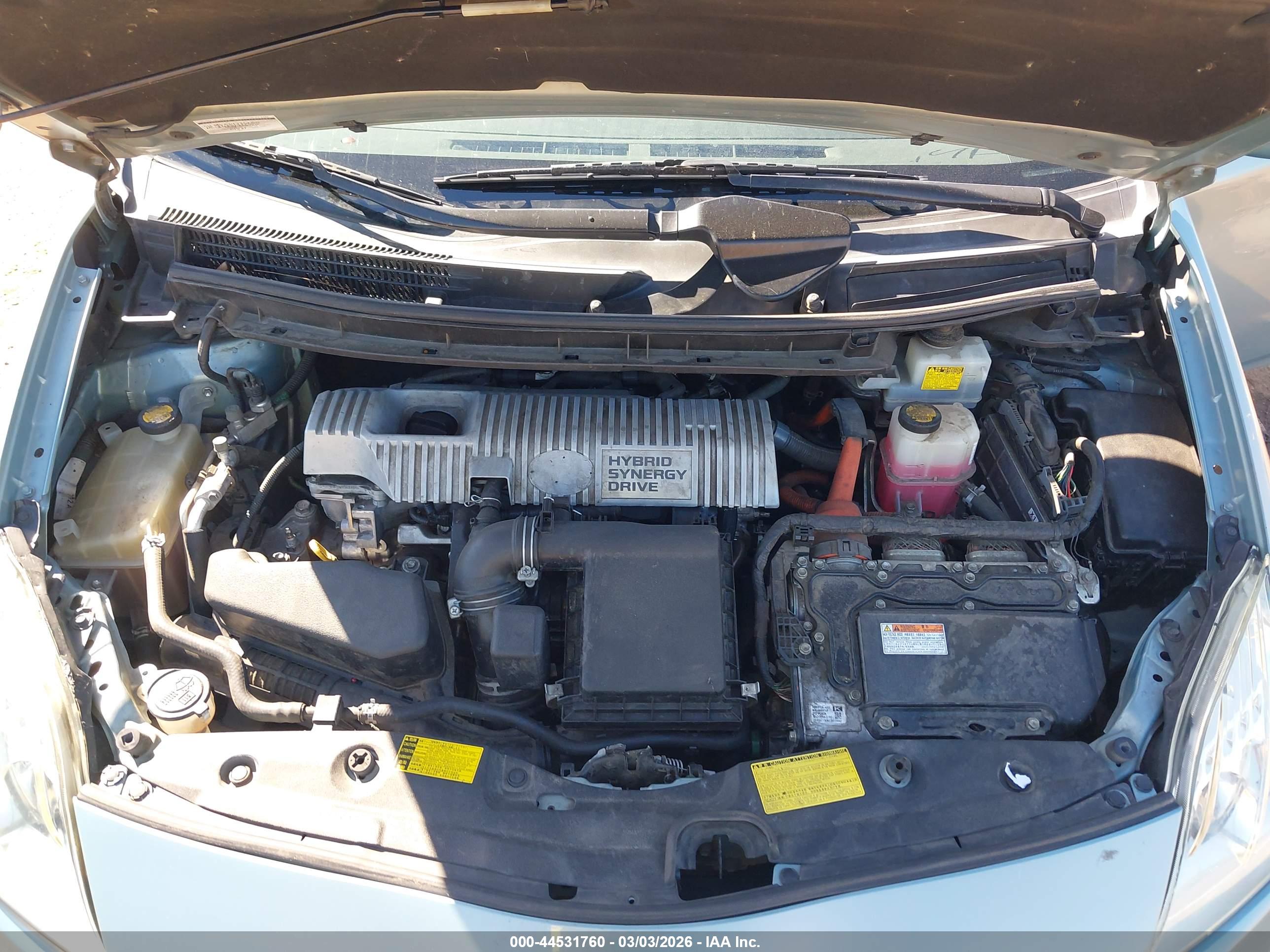 TOYOTA PRIUS image 10