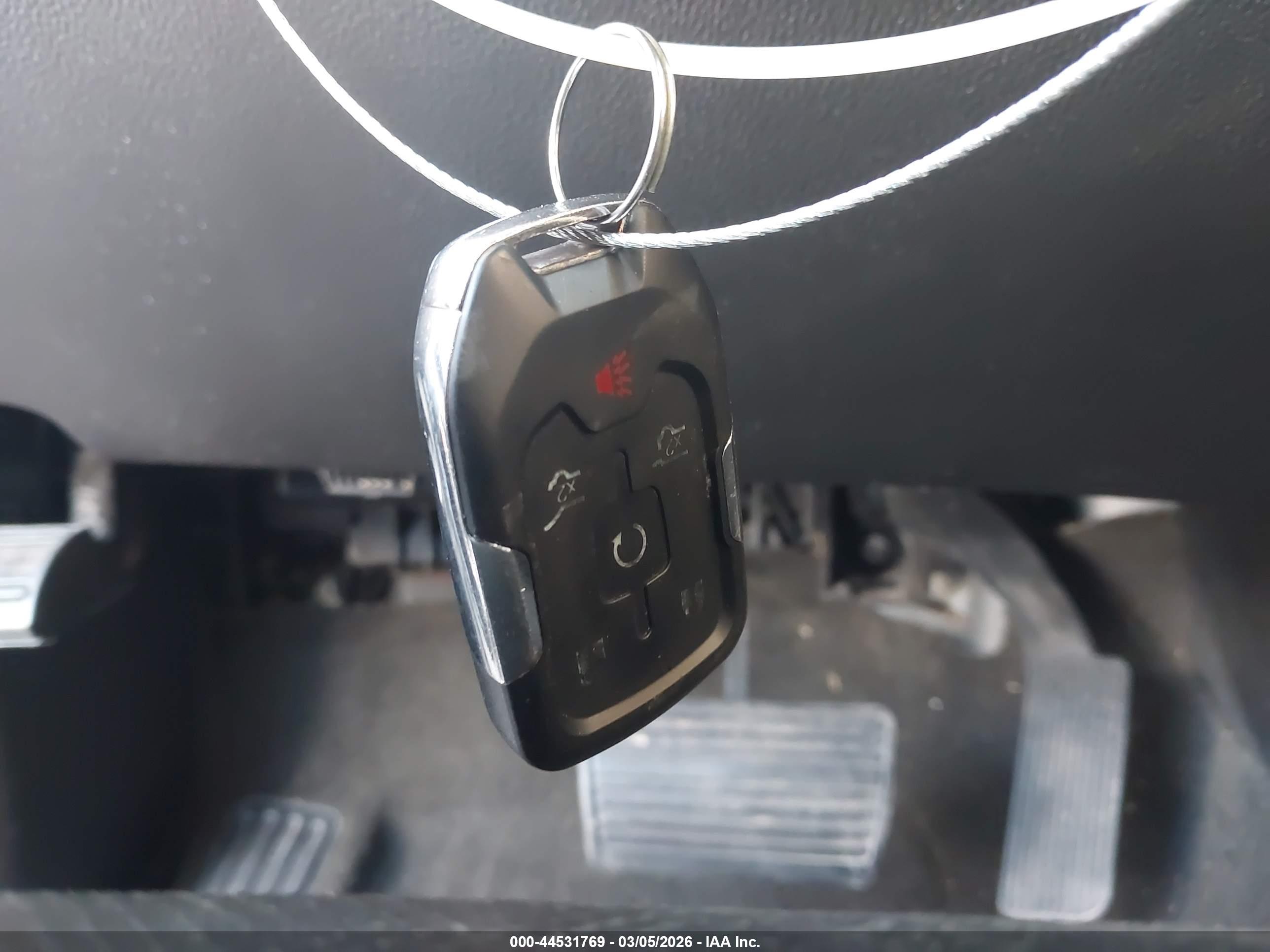 GMC YUKON image 11