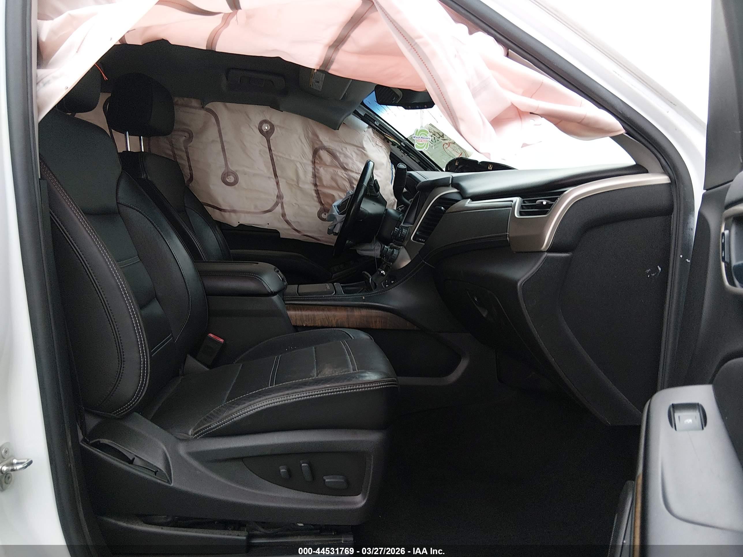 GMC YUKON image 5