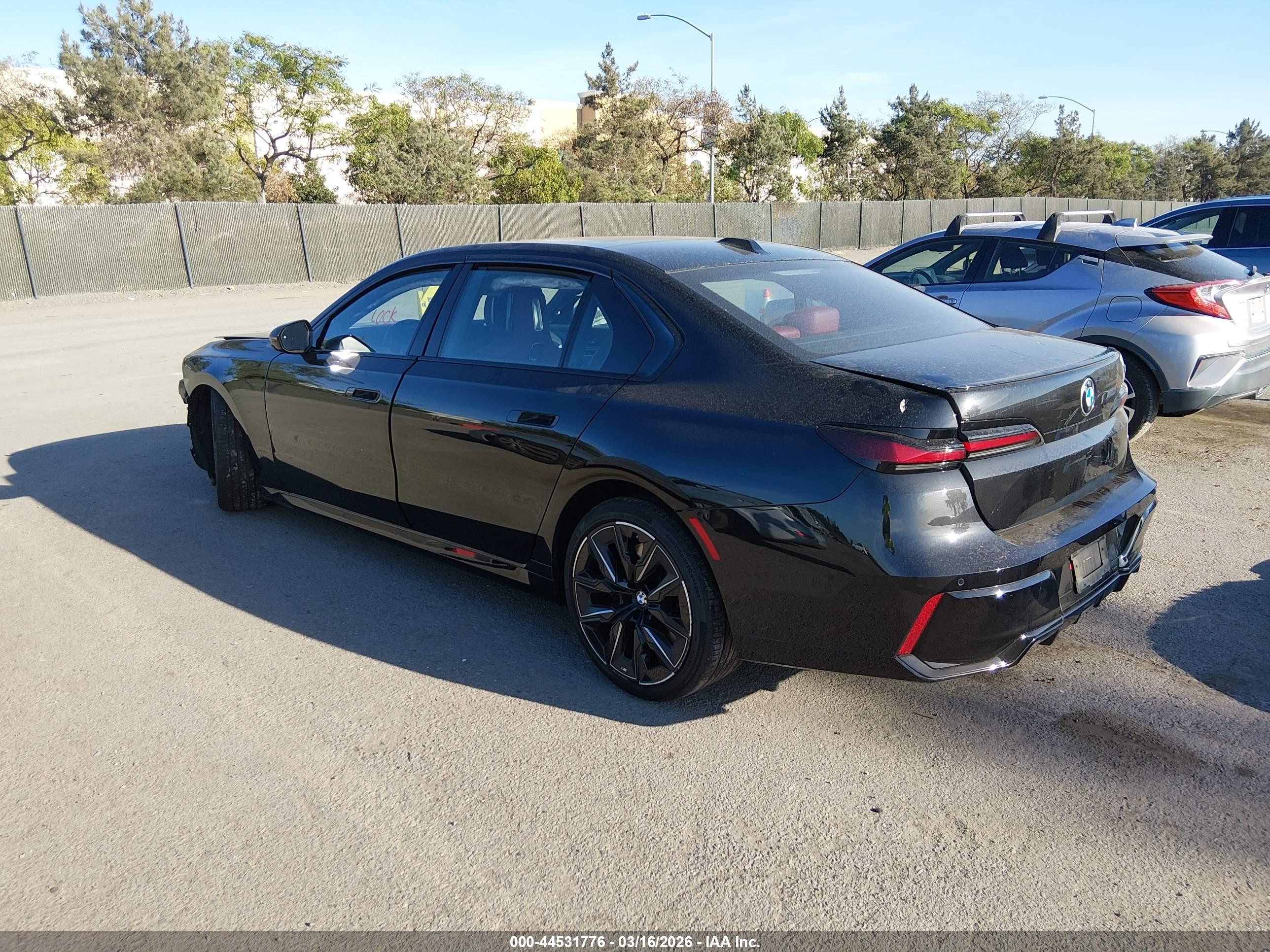 BMW 740I image 3