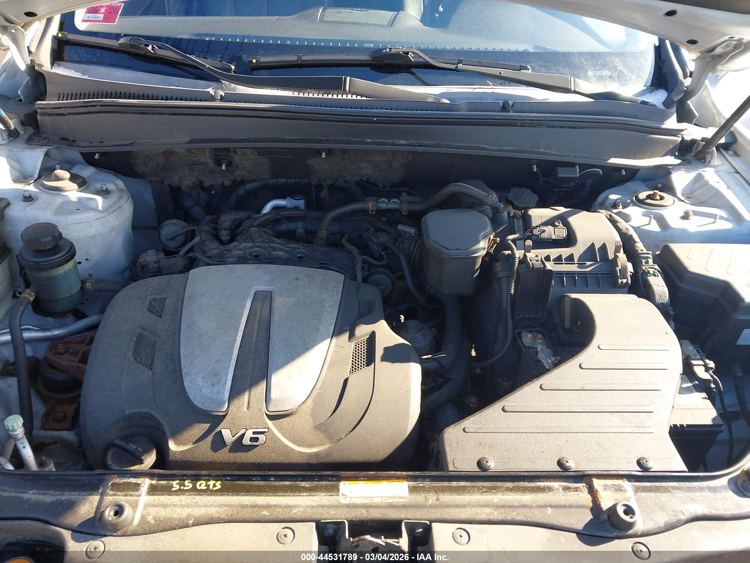 HYUNDAI SANTA image 10