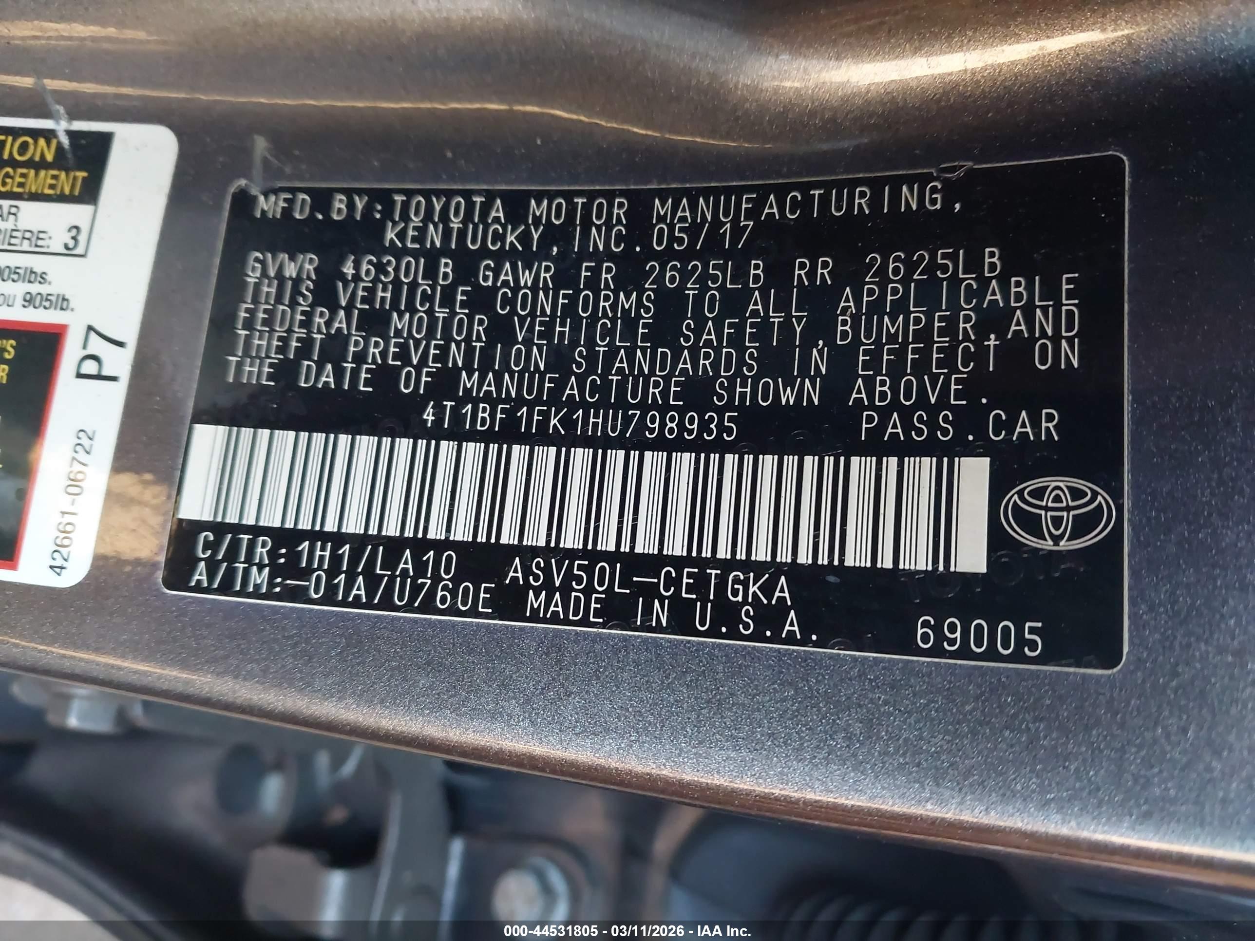 TOYOTA CAMRY image 9