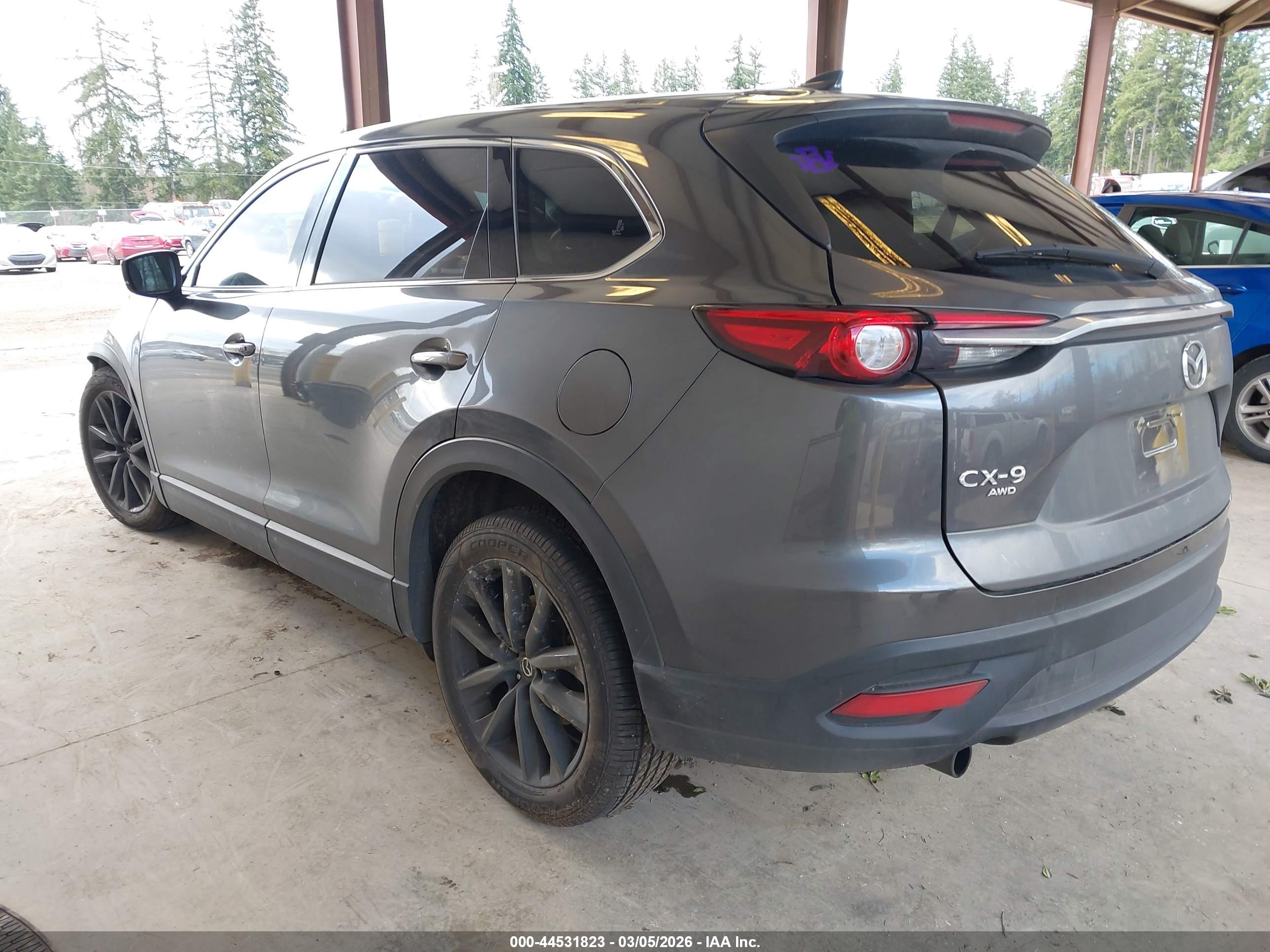 MAZDA CX-9 image 3