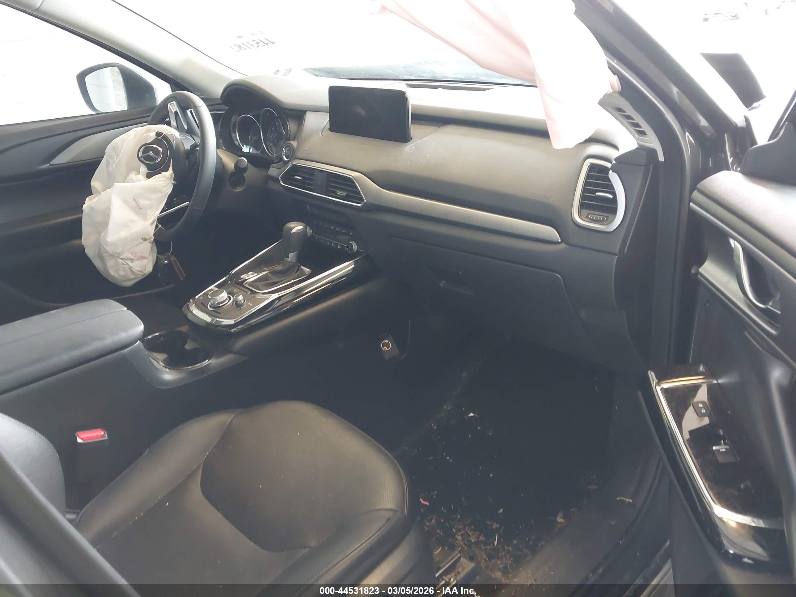 MAZDA CX-9 image 5