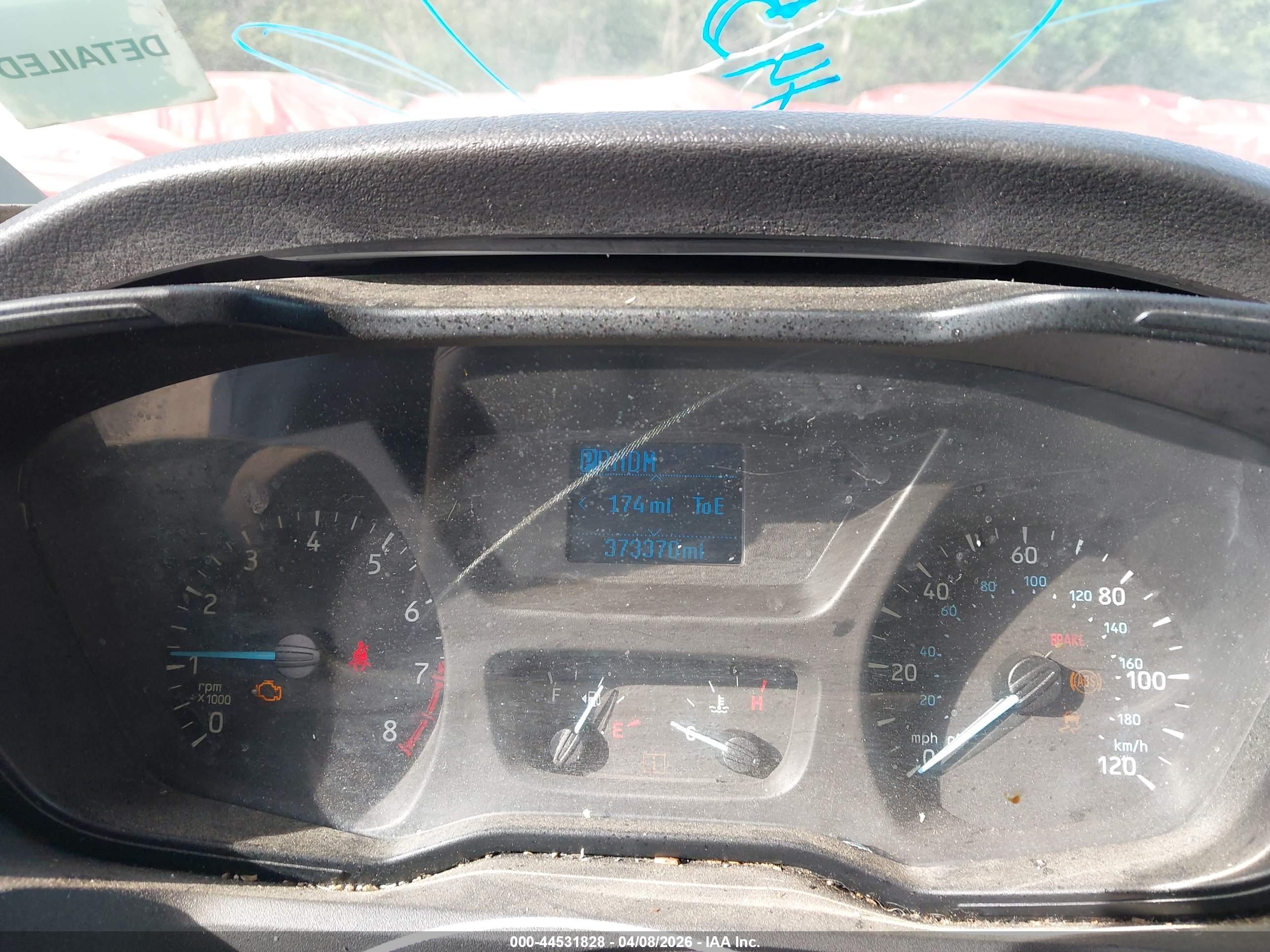 FORD TRANSIT-150 image 7