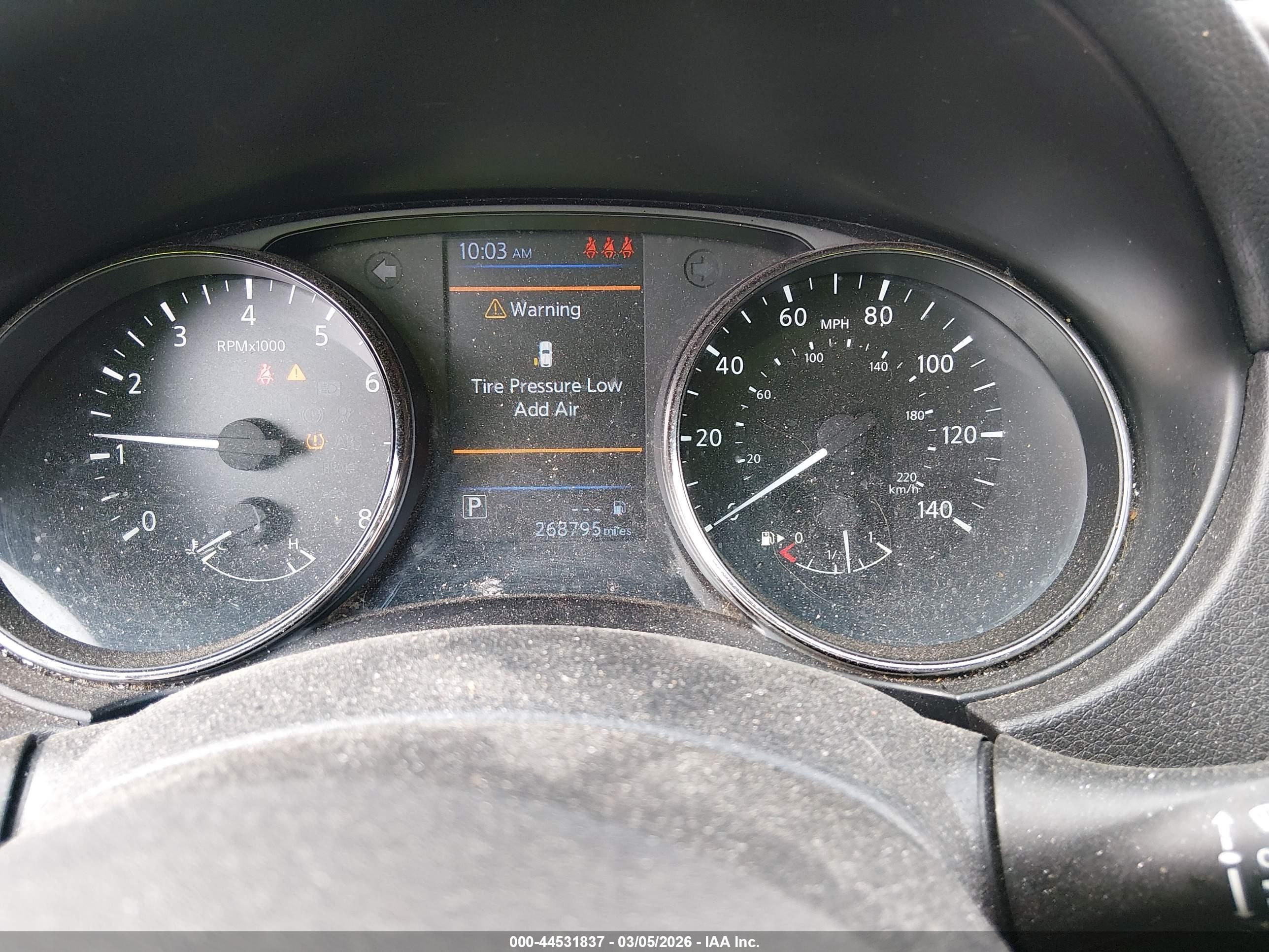 NISSAN ROGUE image 7