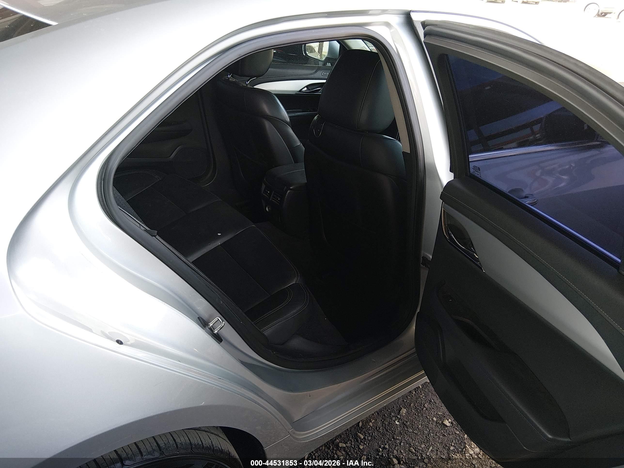 CADILLAC ATS image 8