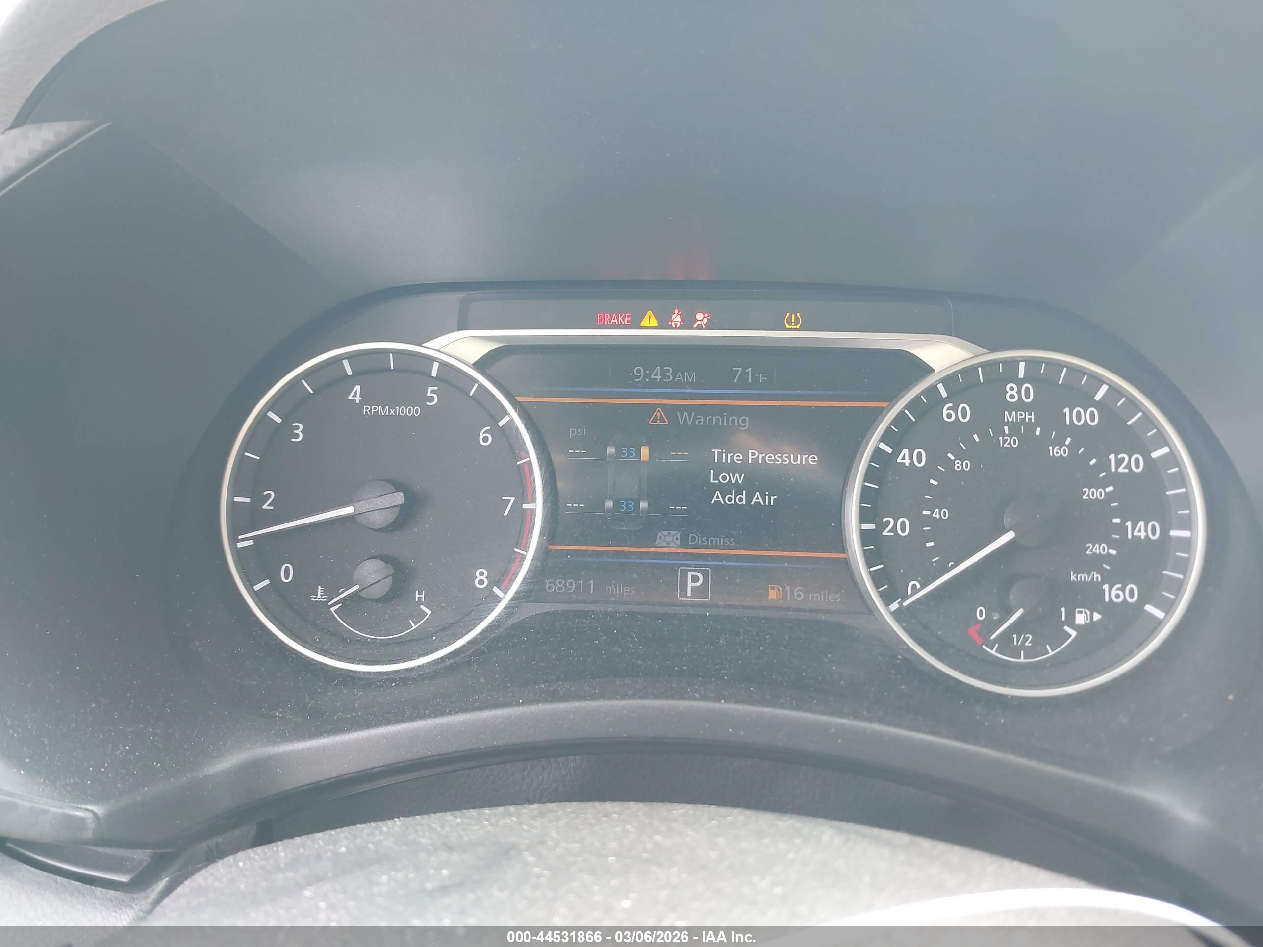 NISSAN SENTRA image 7