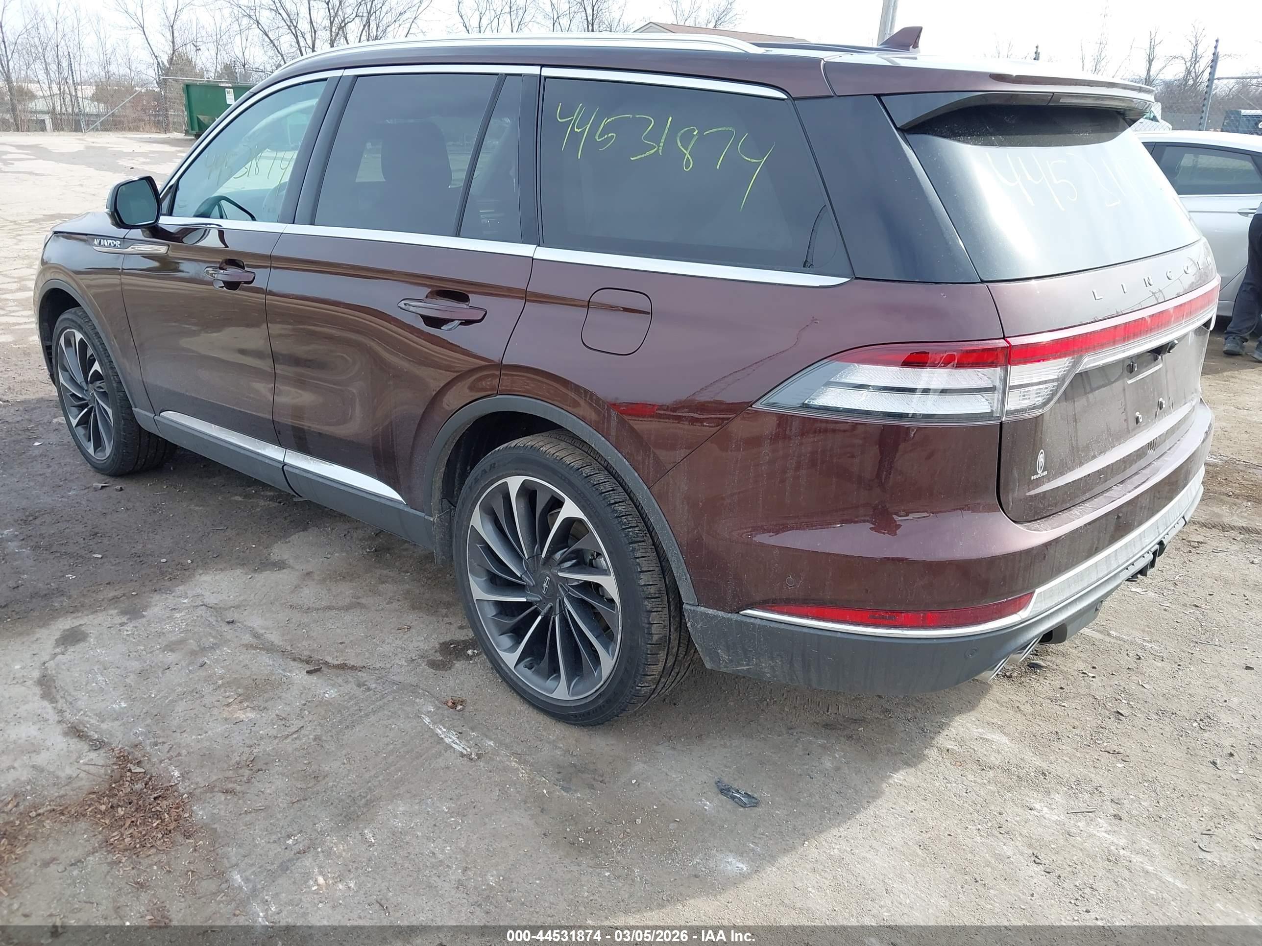 LINCOLN AVIATOR image 3