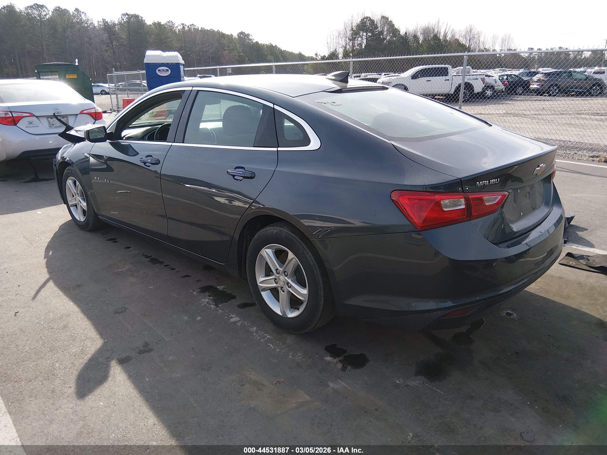 CHEVROLET MALIBU image 3