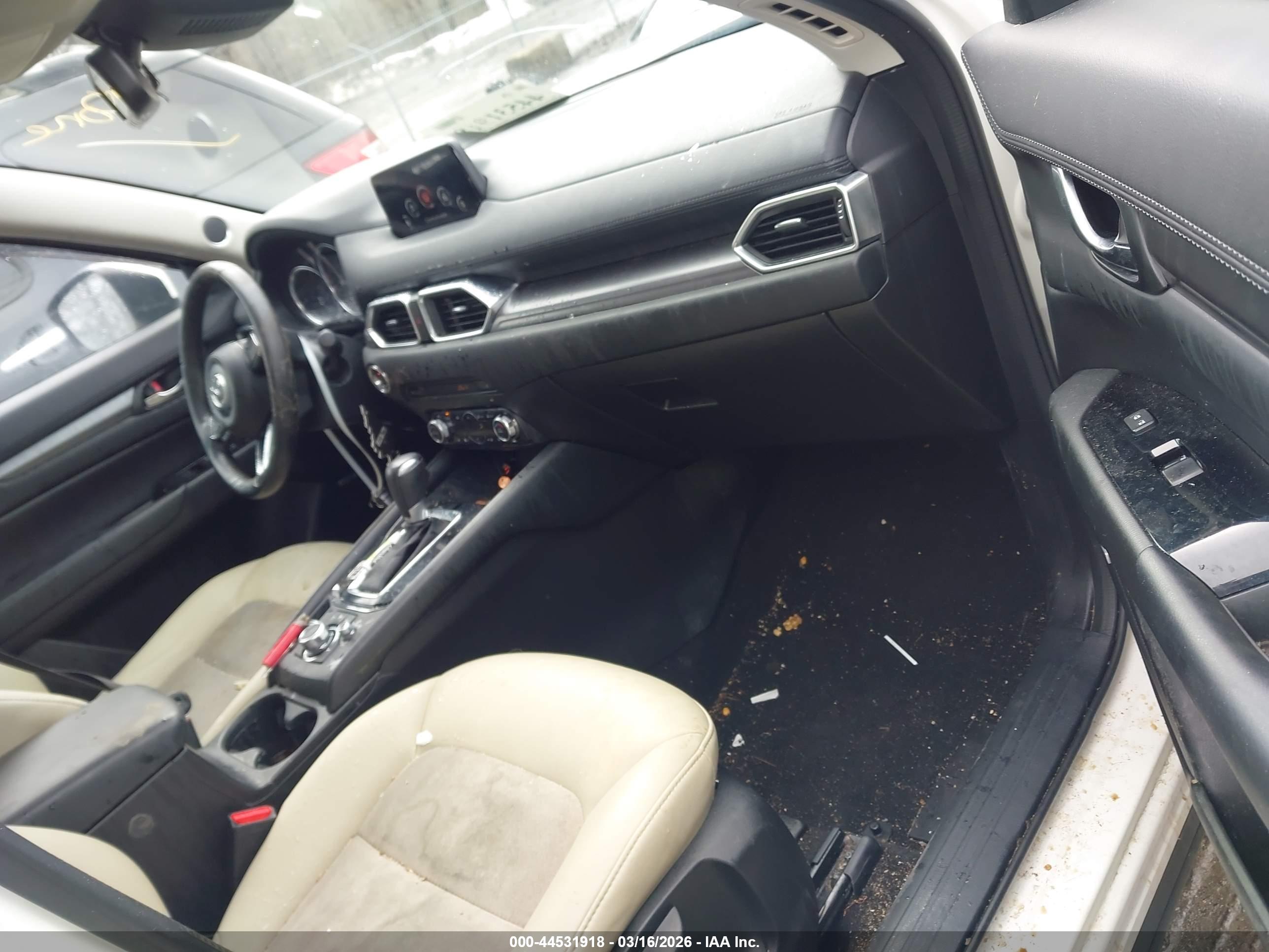 MAZDA CX-5 image 5