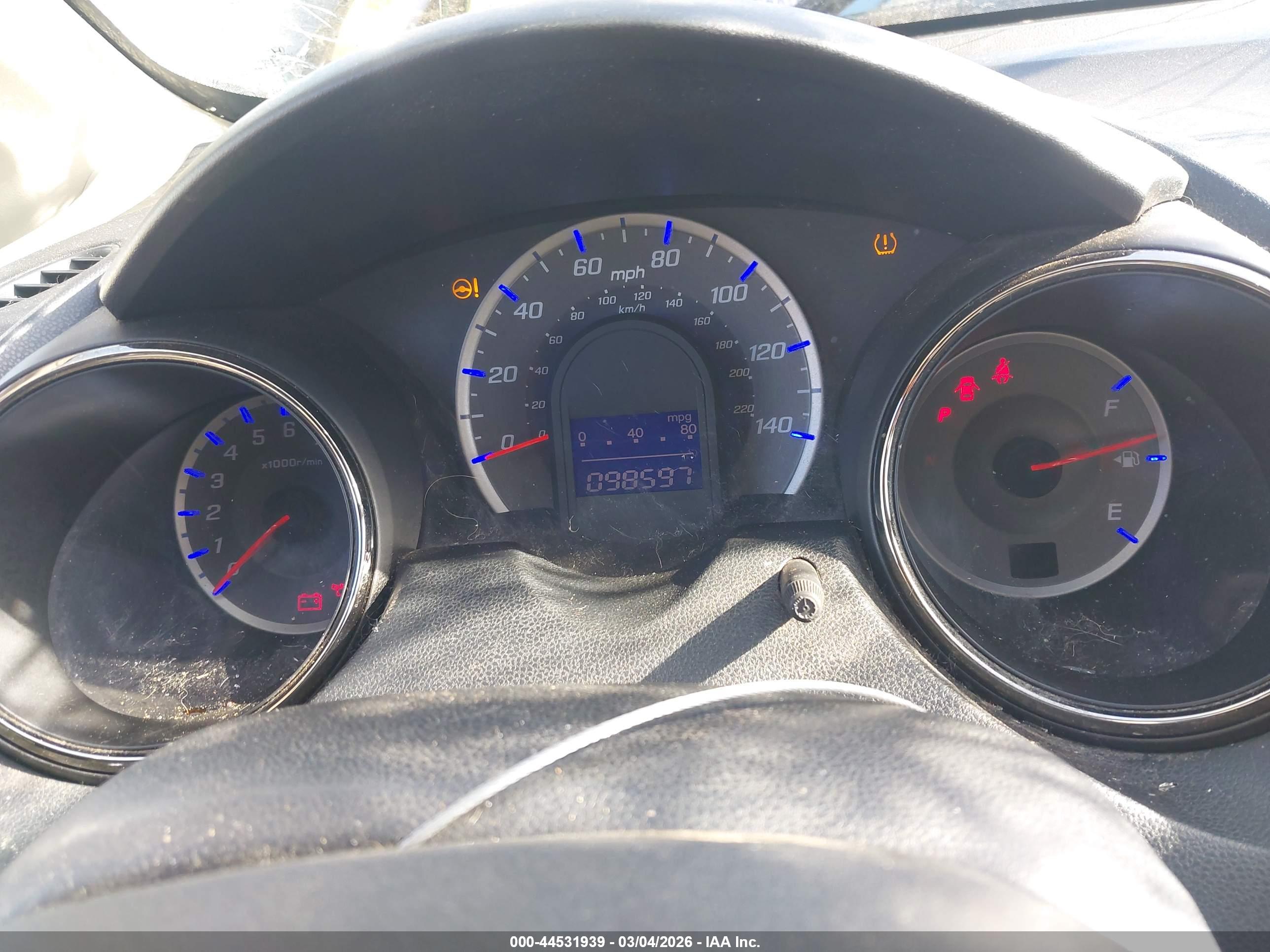 HONDA FIT image 7