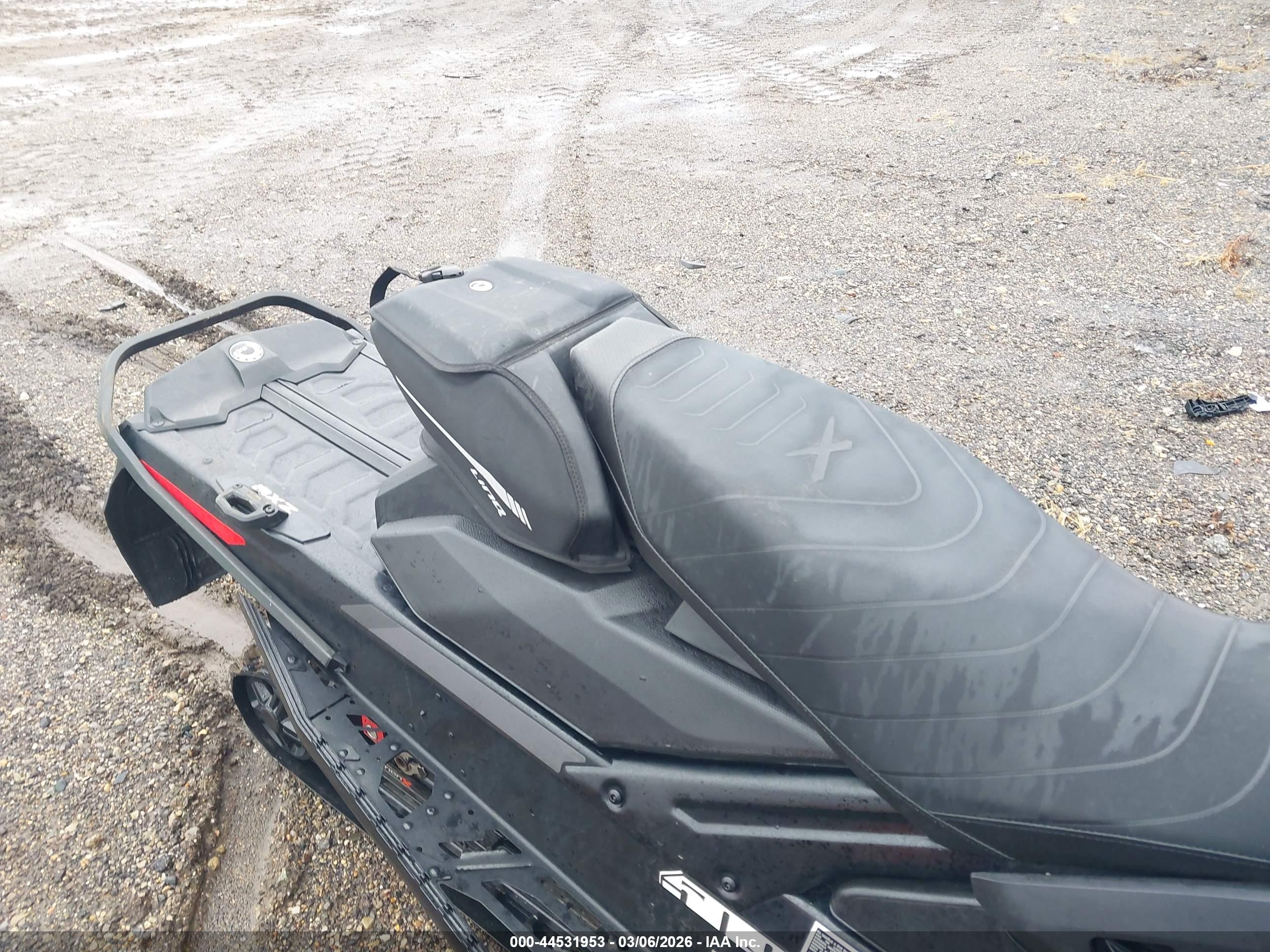 SKI-DOO MX image 8