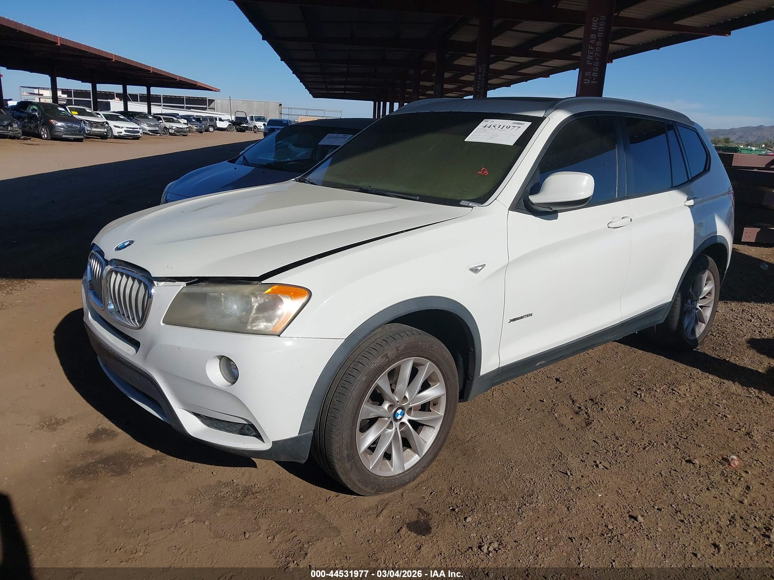 BMW X3 image 2