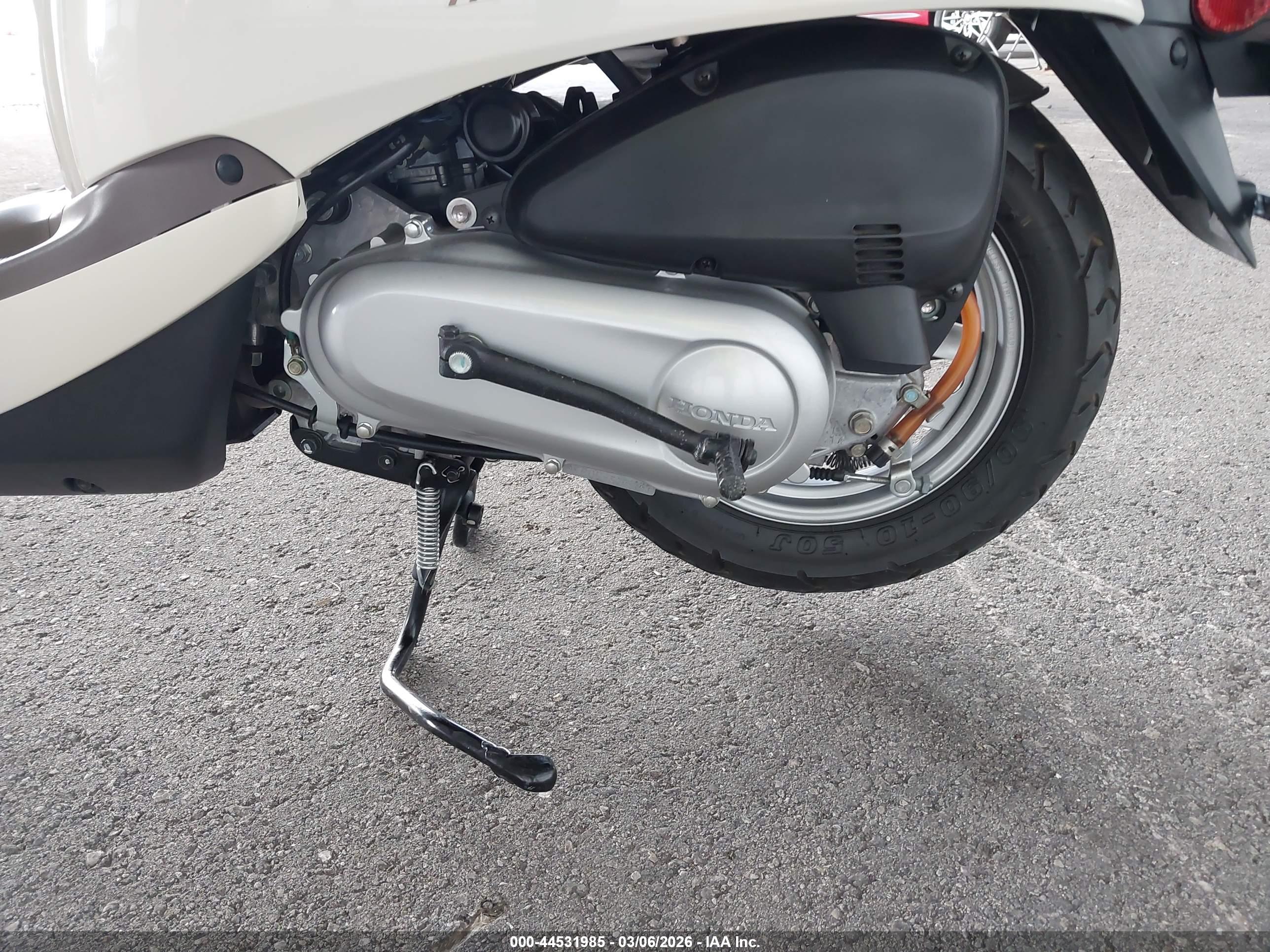 HONDA CHF50 image 9