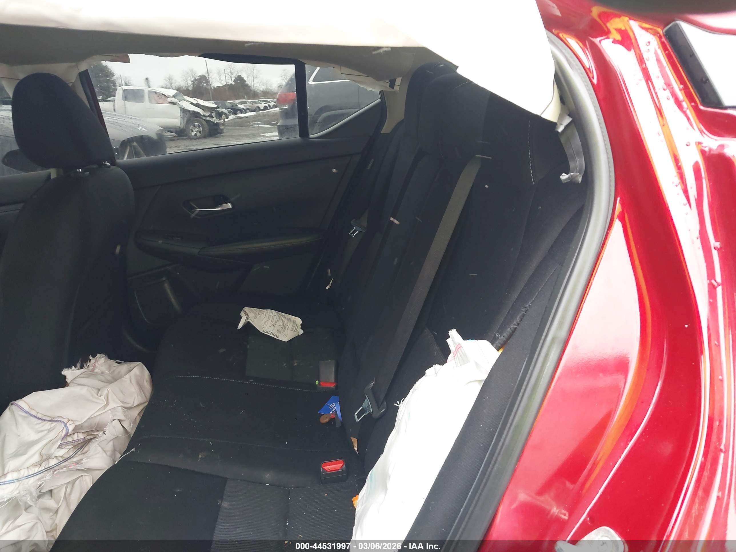 NISSAN SENTRA image 8