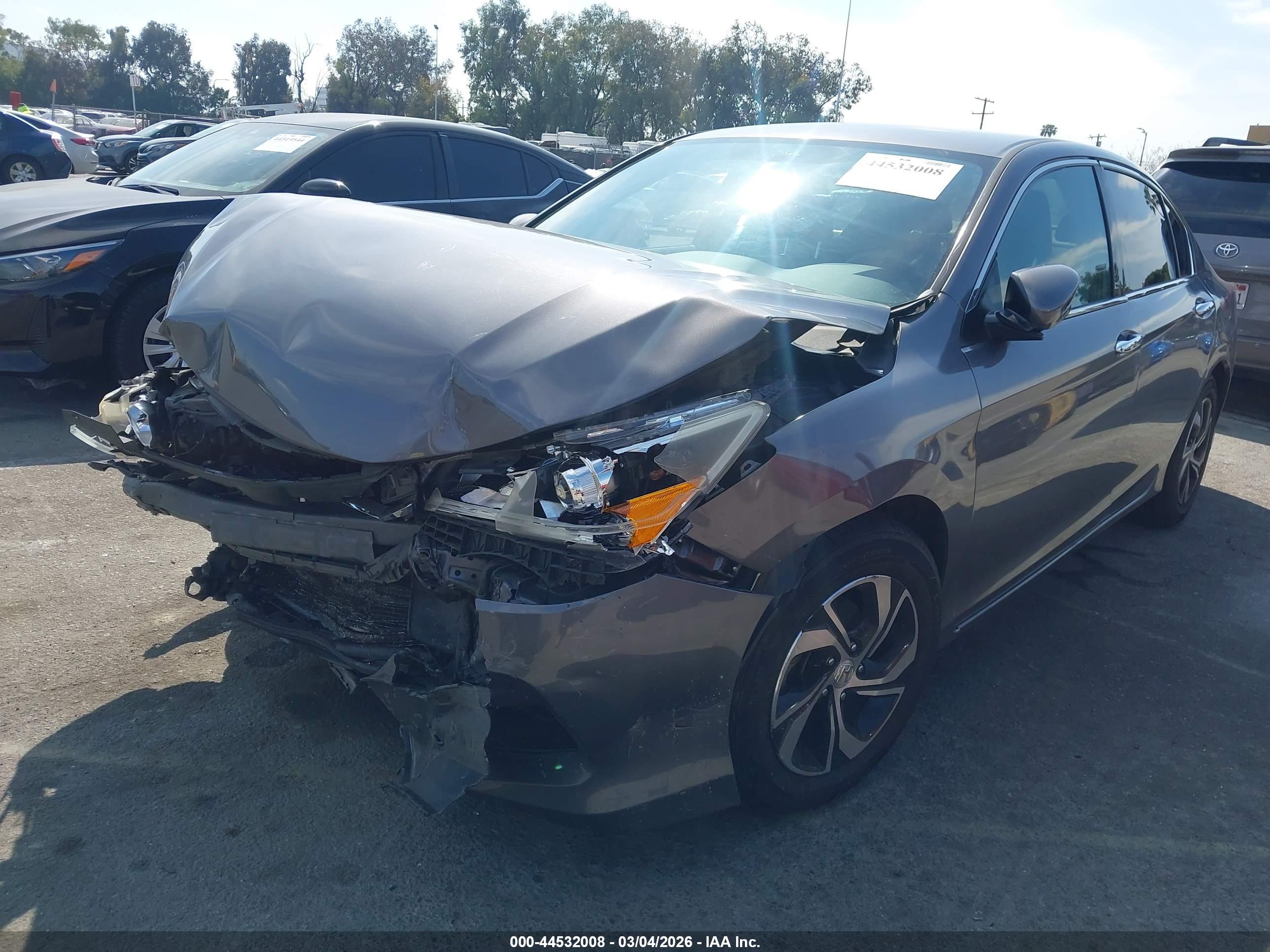 HONDA ACCORD image 2