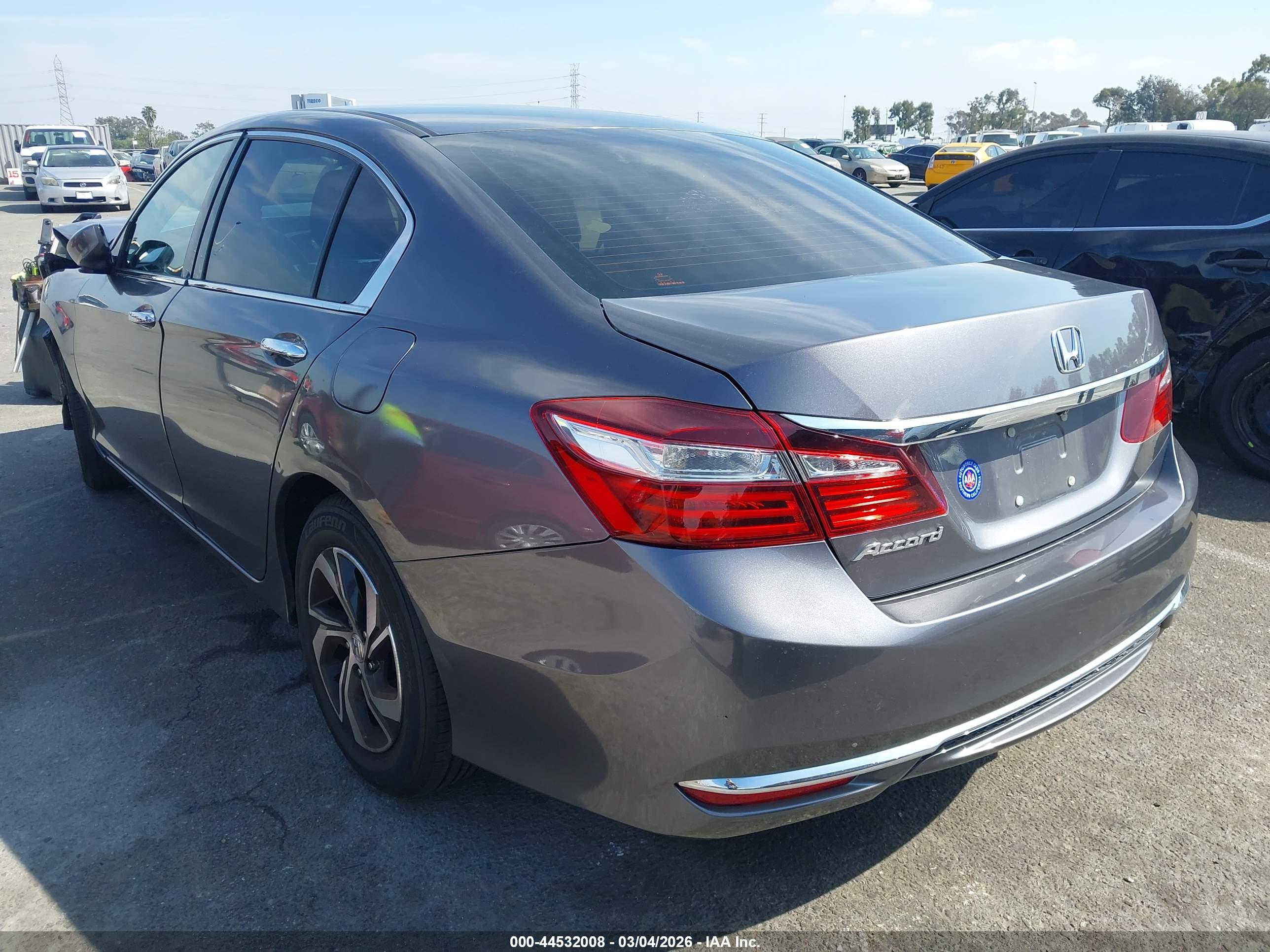 HONDA ACCORD image 3