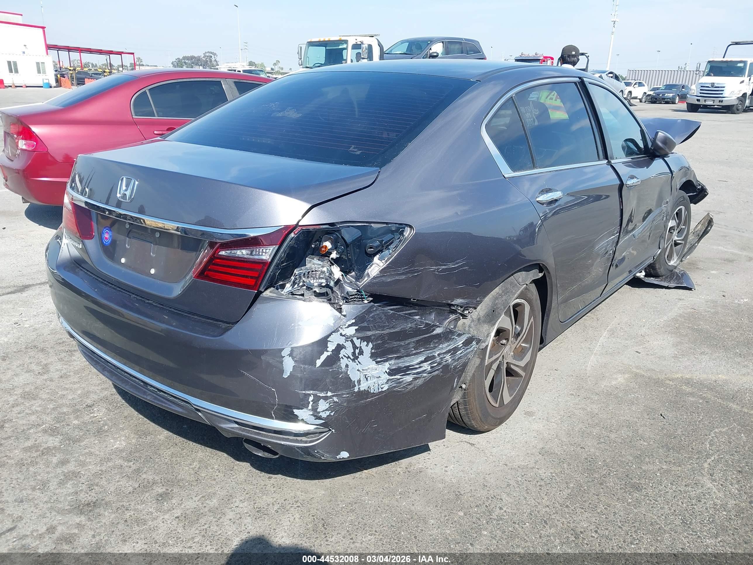 HONDA ACCORD image 4