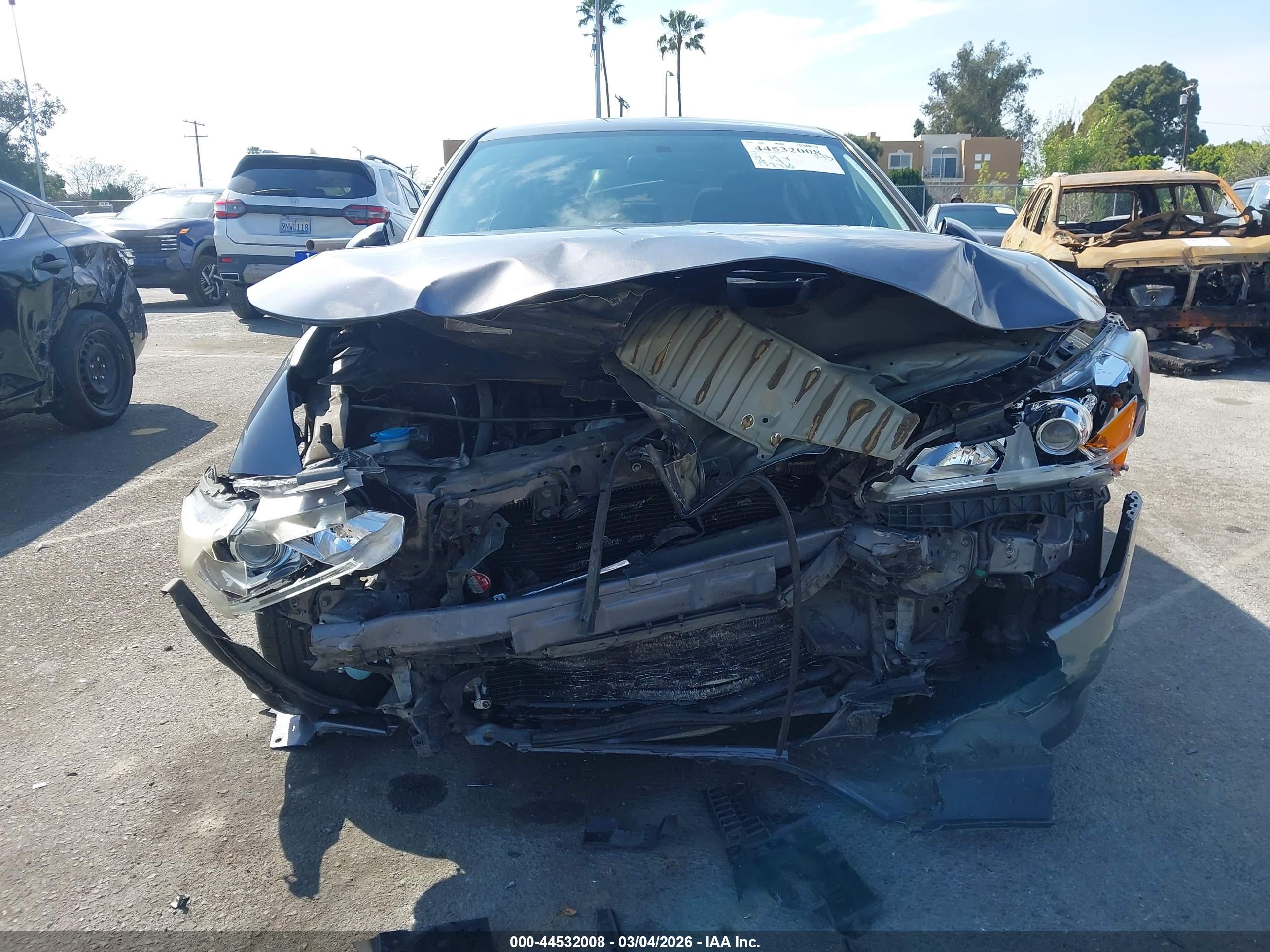 HONDA ACCORD image 6