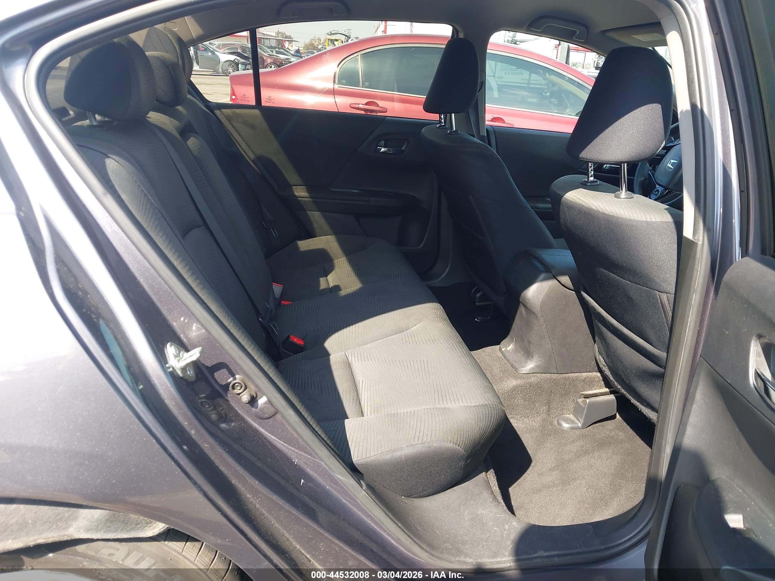 HONDA ACCORD image 8