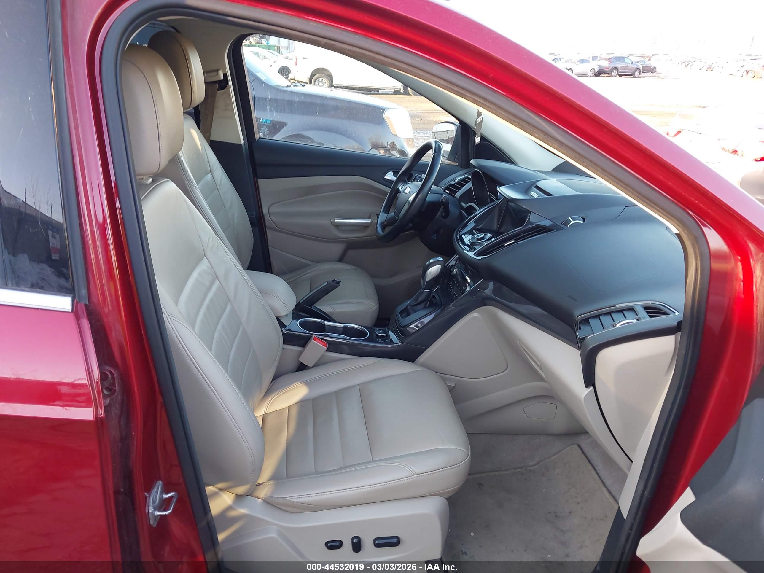 FORD ESCAPE image 5