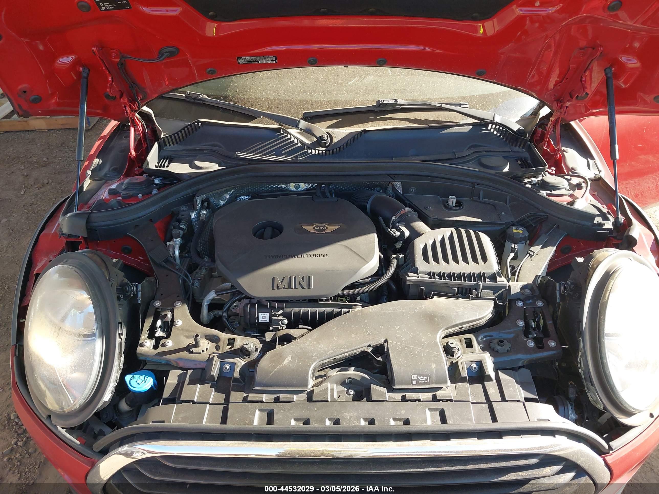 MINI CLUBMAN image 10