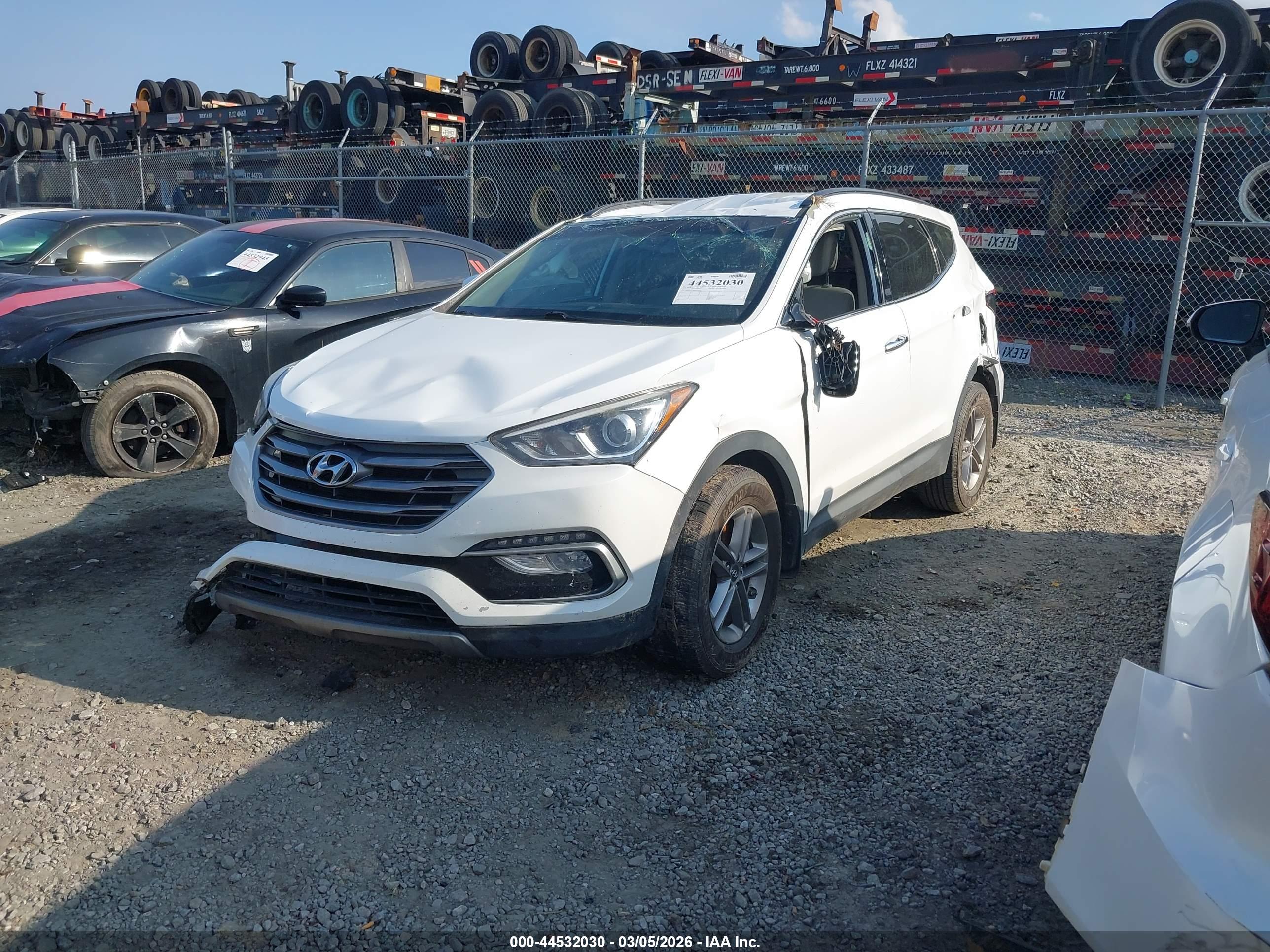 HYUNDAI SANTA image 2